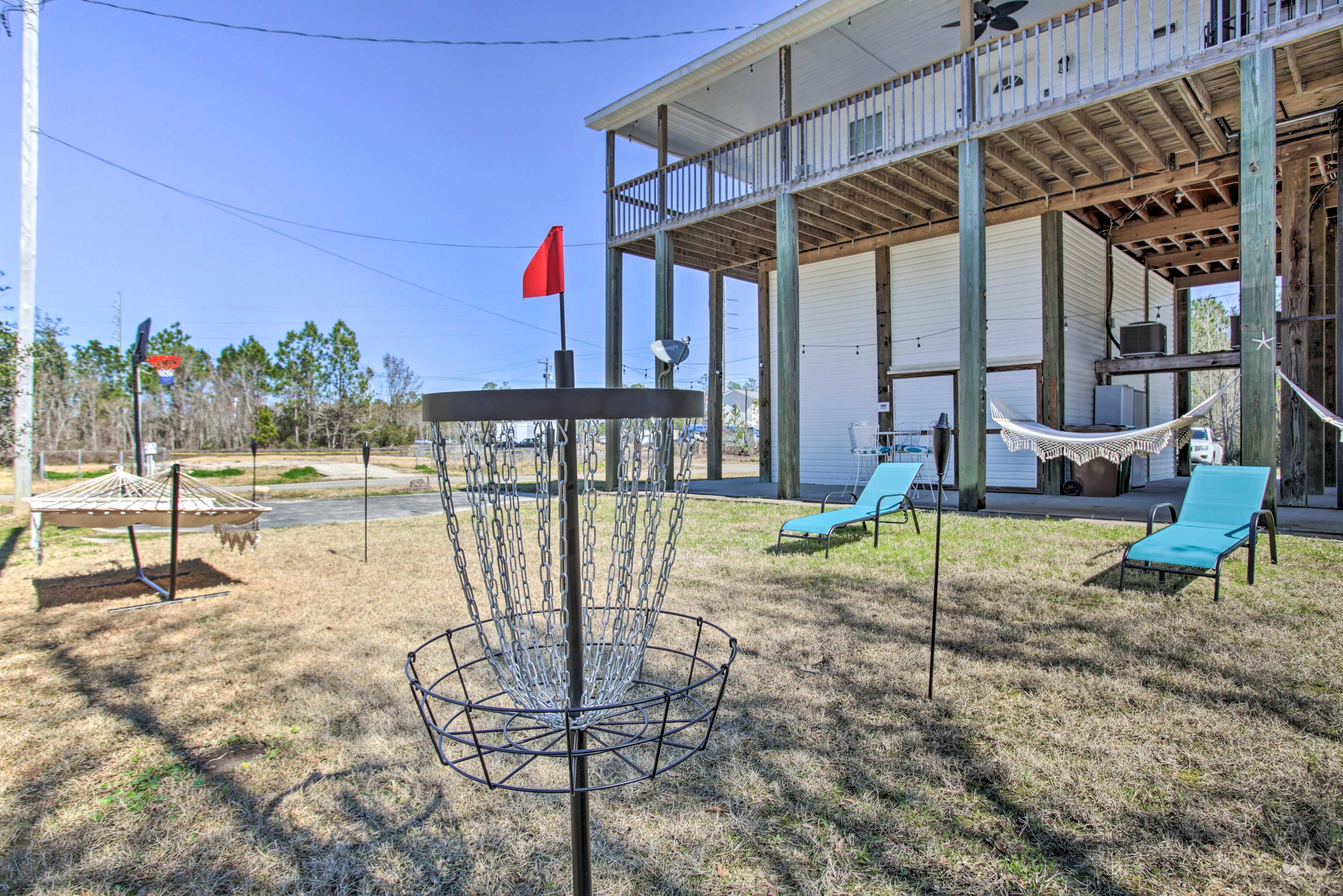 Private Yard | Frisbee Golf