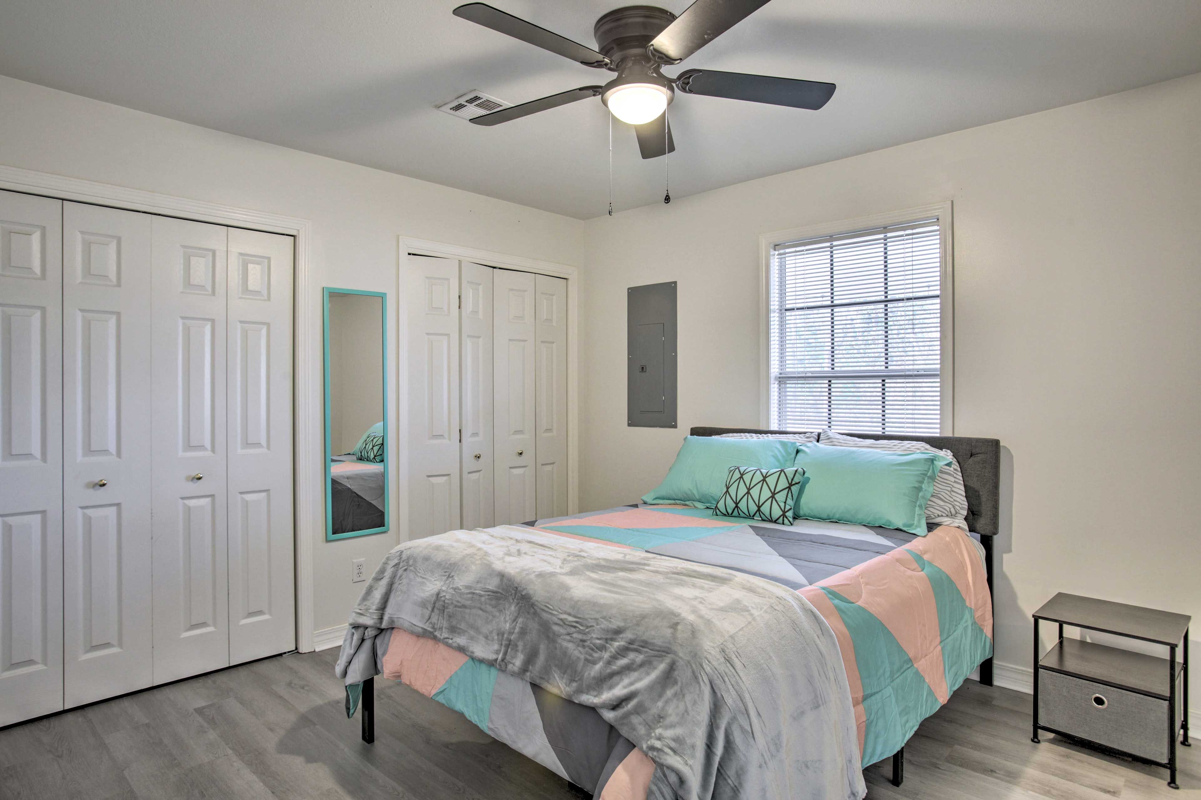 Bedroom 1 | Queen Bed | Linens Provided