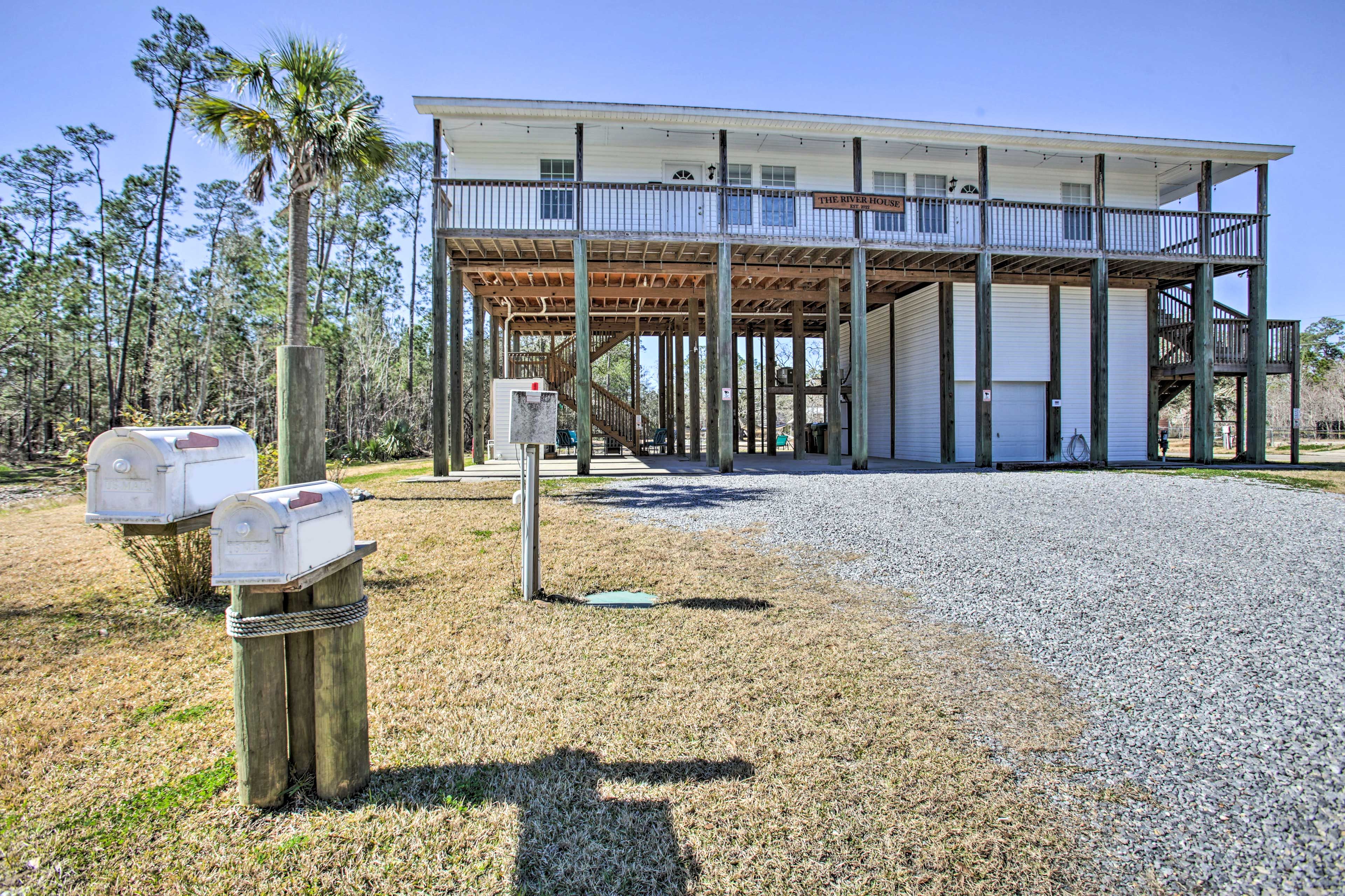 Parking | Gravel Driveway (2 Vehicles) | RV & Trailer Parking Allowed On-Site