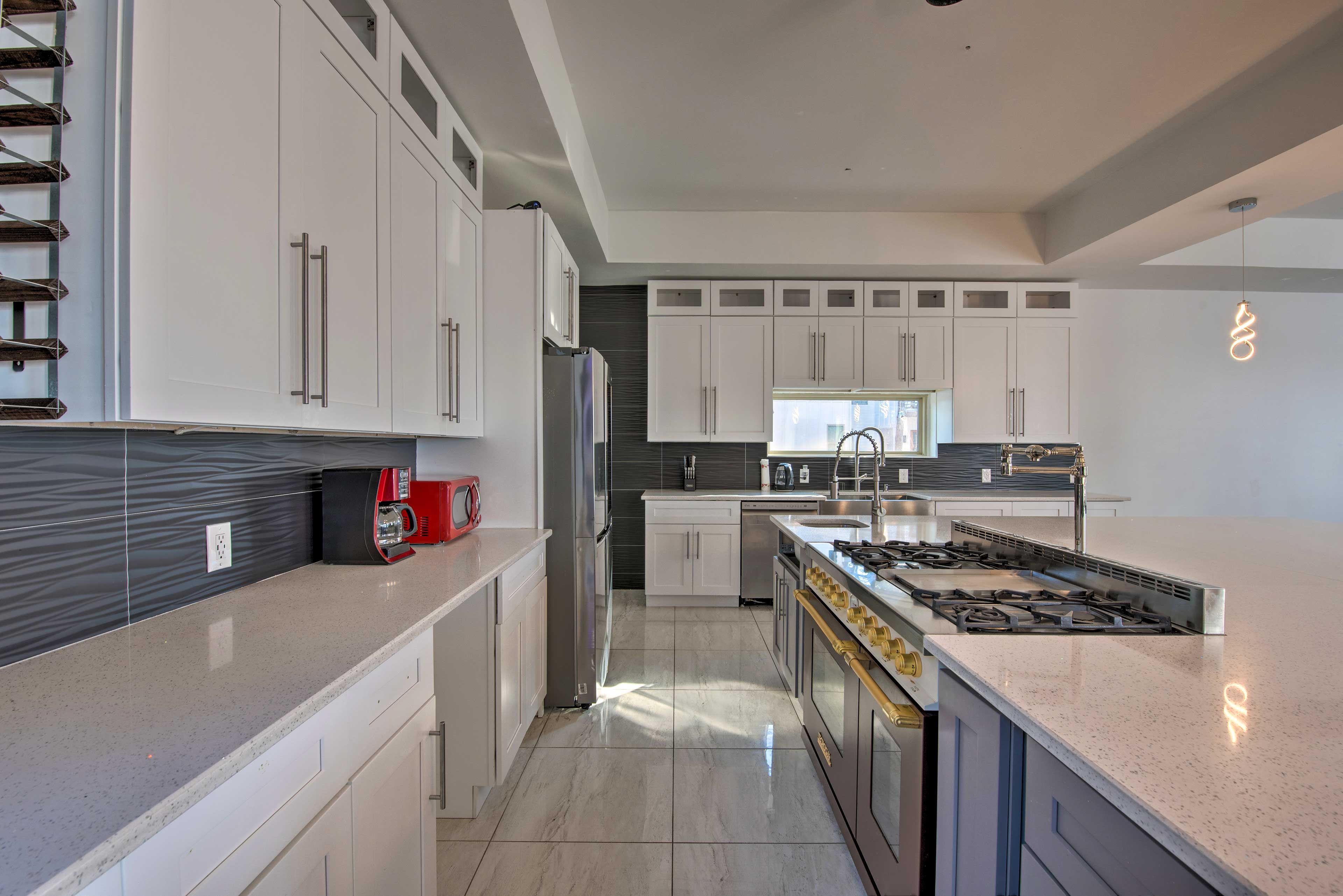 Kitchen | Complimentary Spices