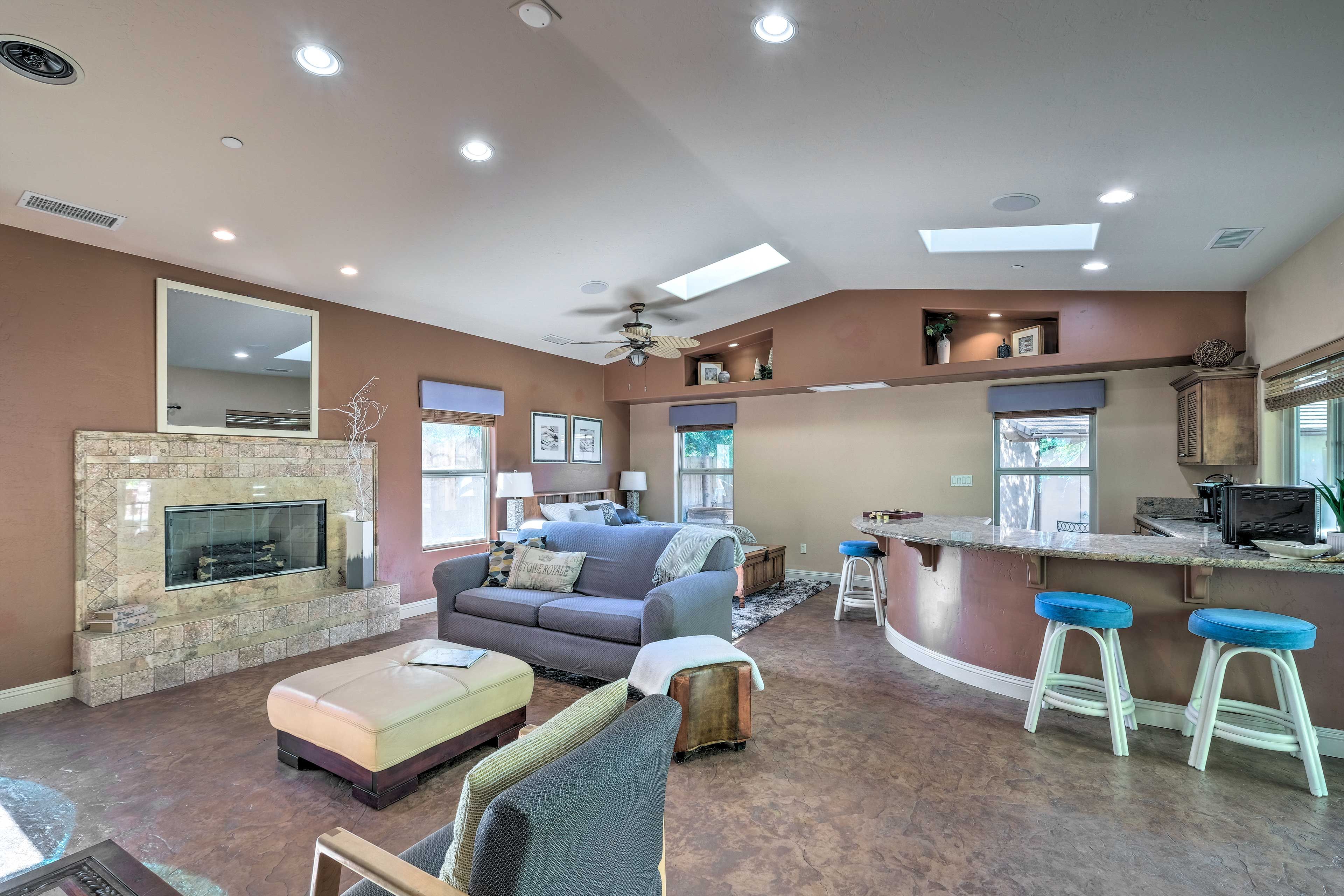 Poway Vacation Rental | Guest House Studio | 1BA | 750 Sq Ft | 1 Step Required