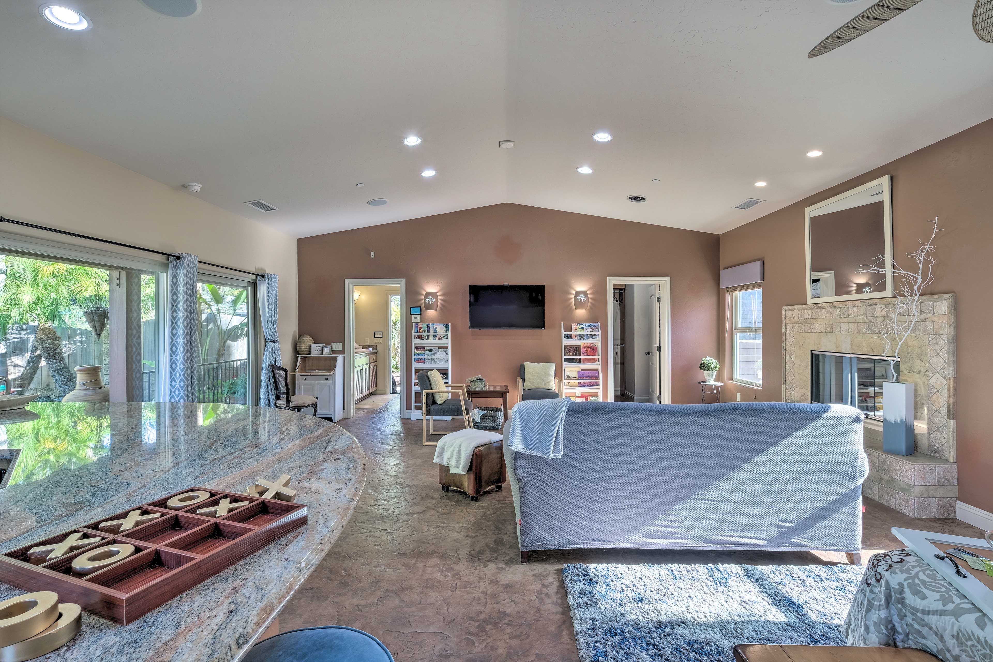 Studio | Smart TV