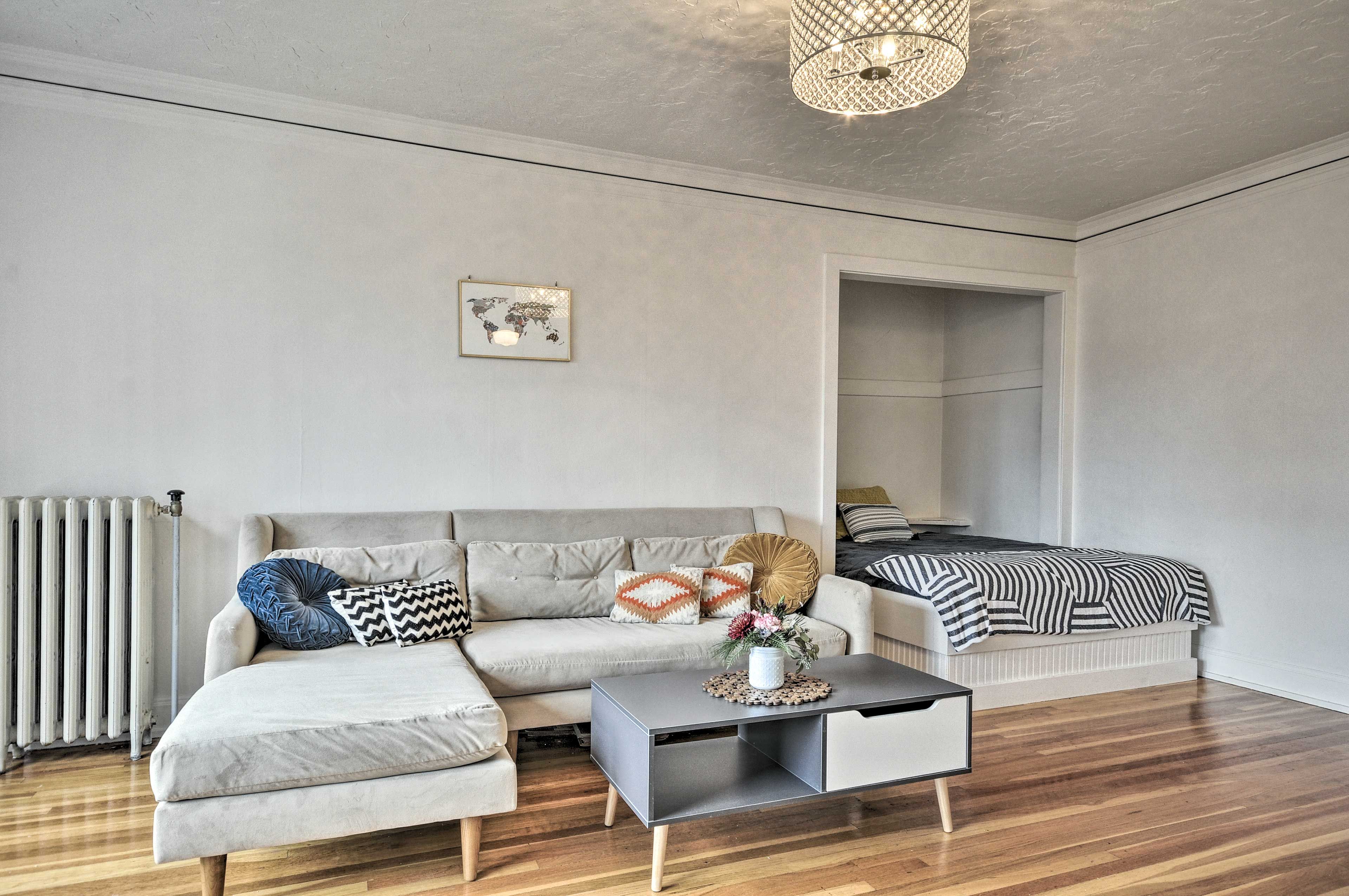 Living Area | A/C Unit | Central Heating