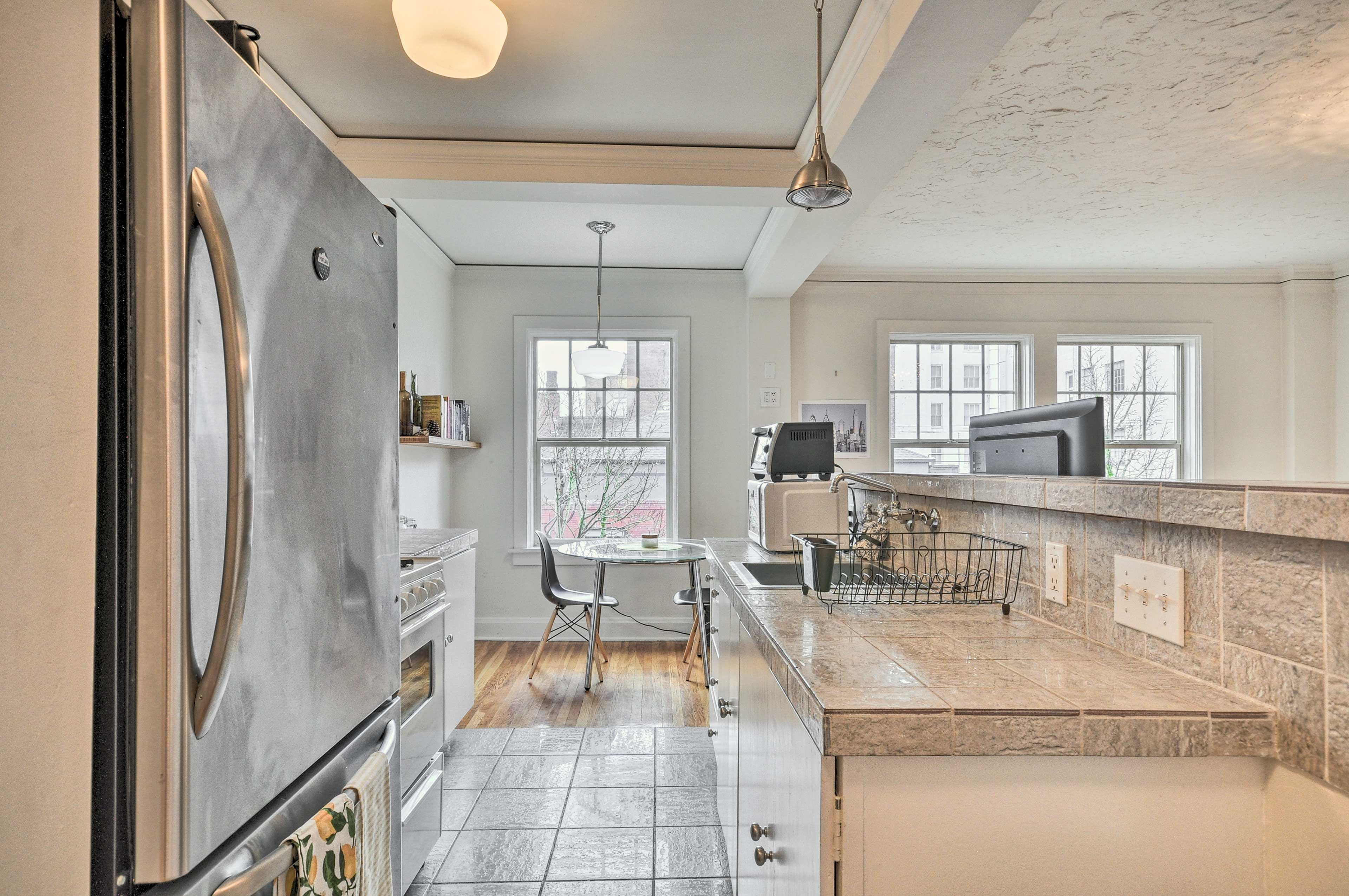Kitchen | Blender | Toaster Oven | Coffee Maker