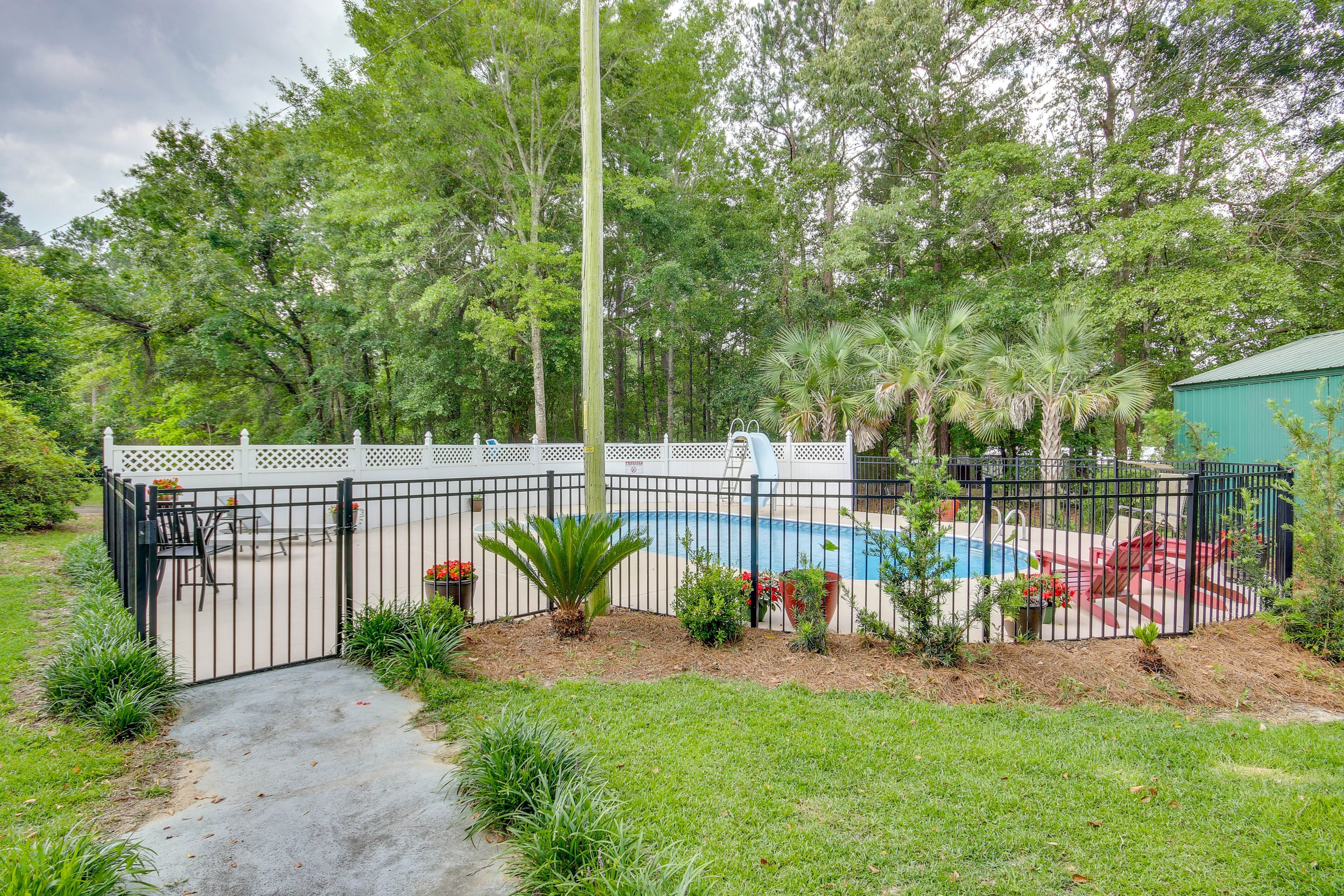 Studio Exterior | Shared Pool