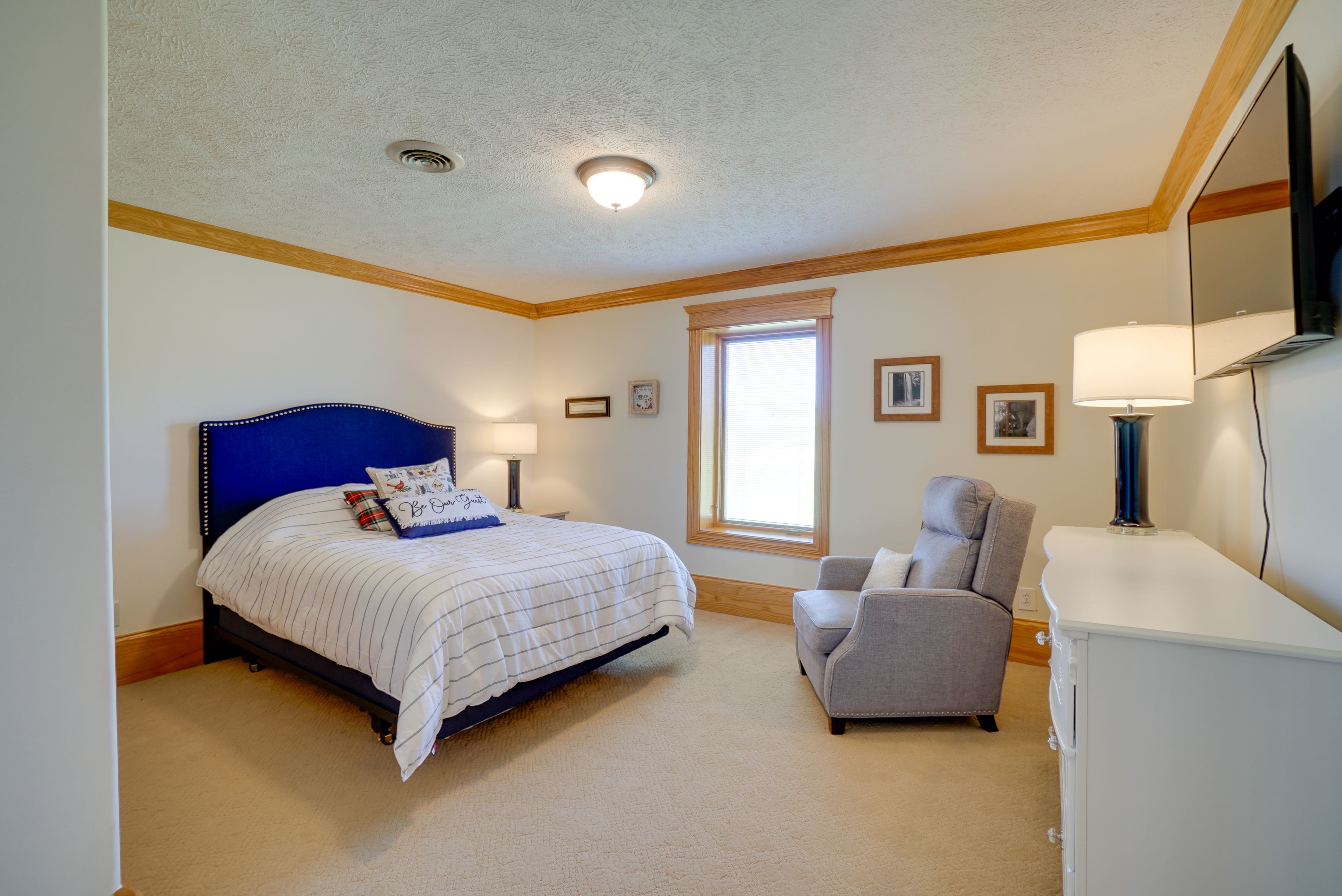 Bedroom 4 | Queen Bed | 2nd Floor