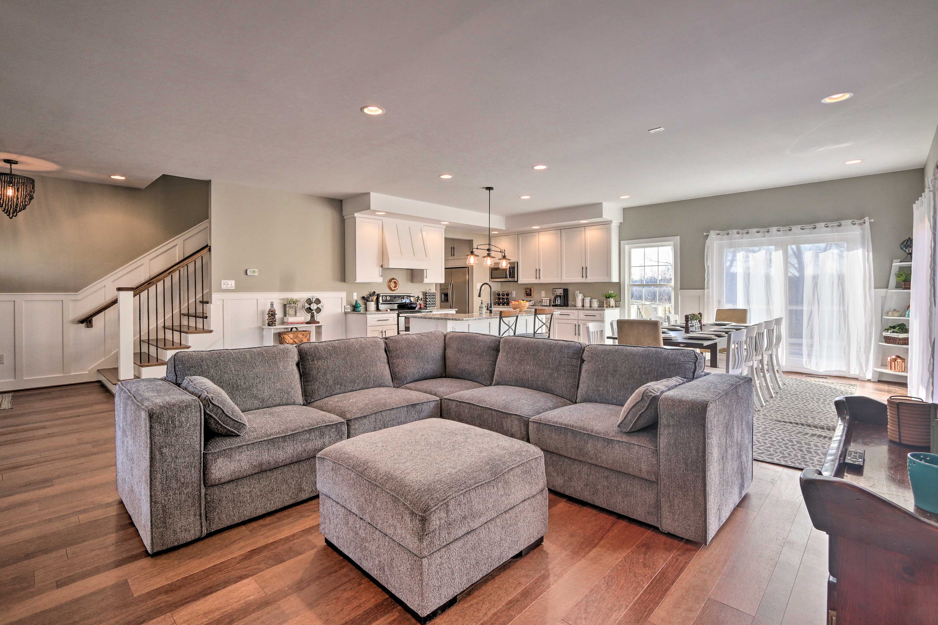Living Room | Free WiFi
