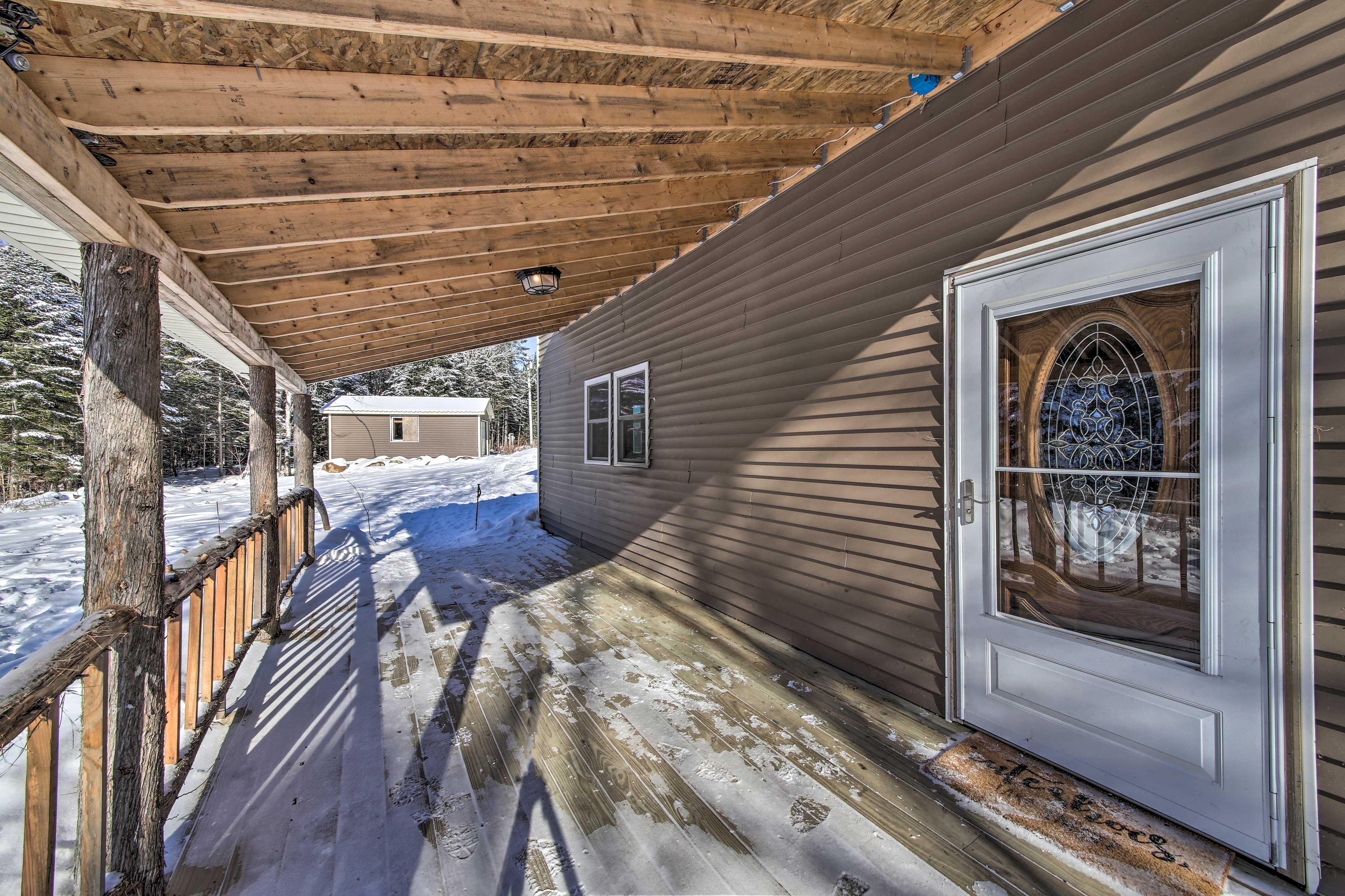 Property Entrance | Deck