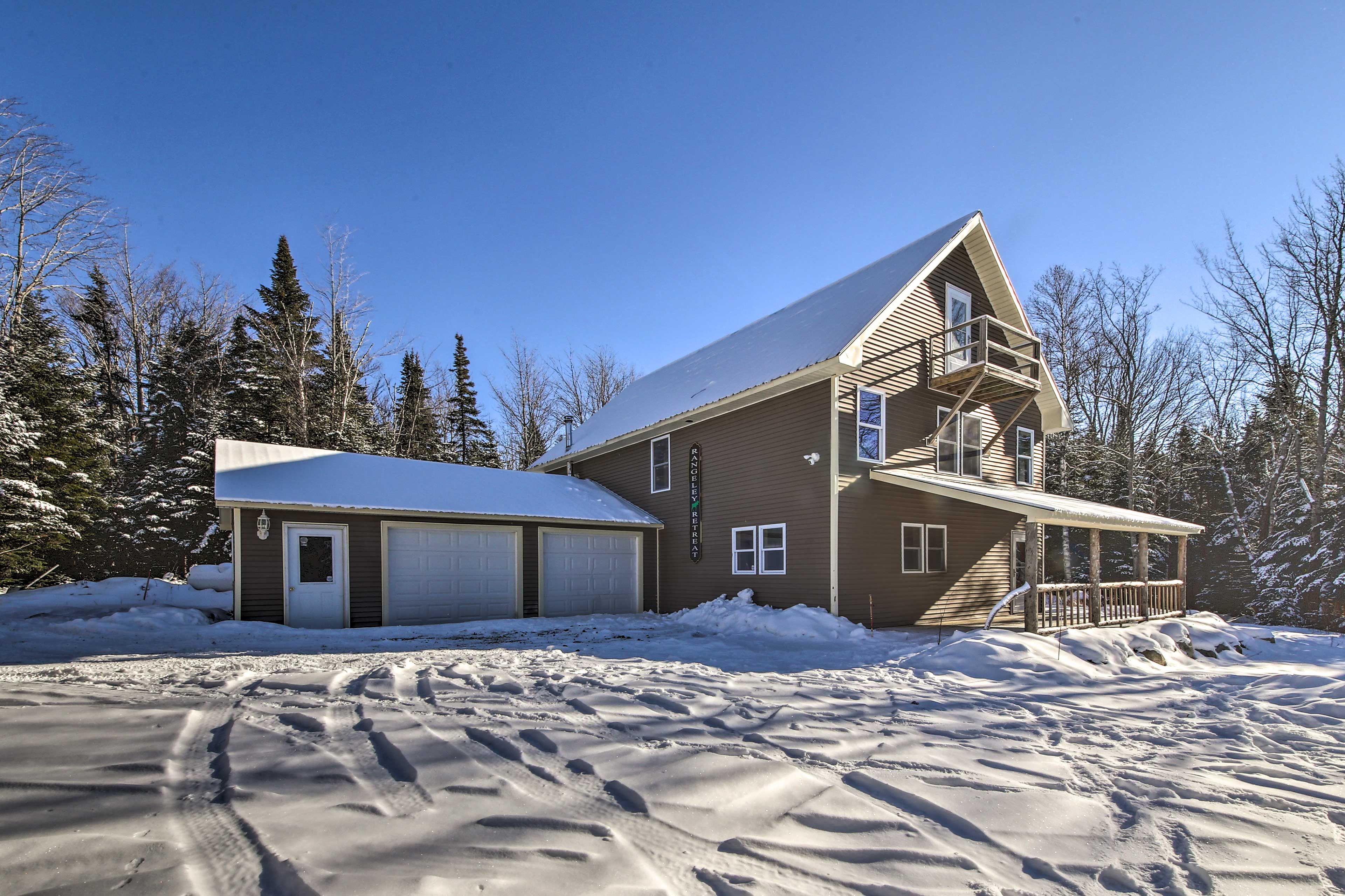 Property Exterior | Garage (2 Vehicles) | Driveway (4 Vehicles)