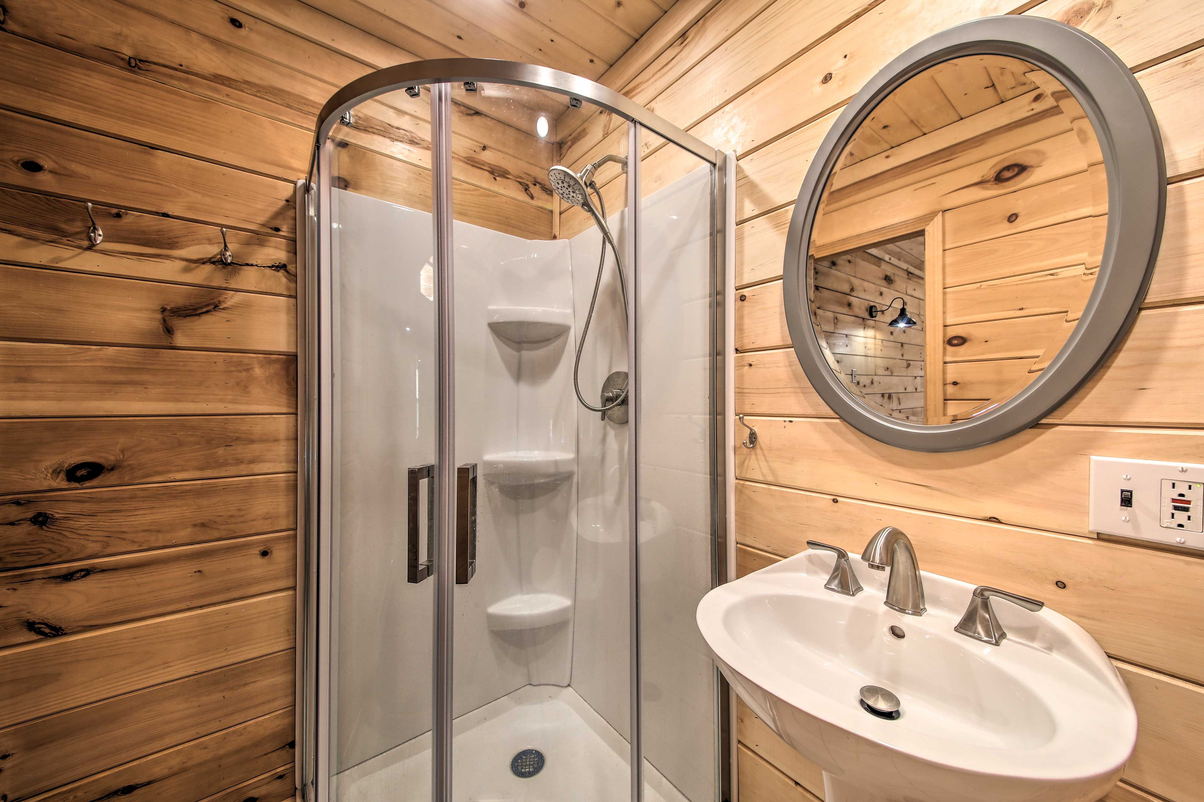 Full Bathroom