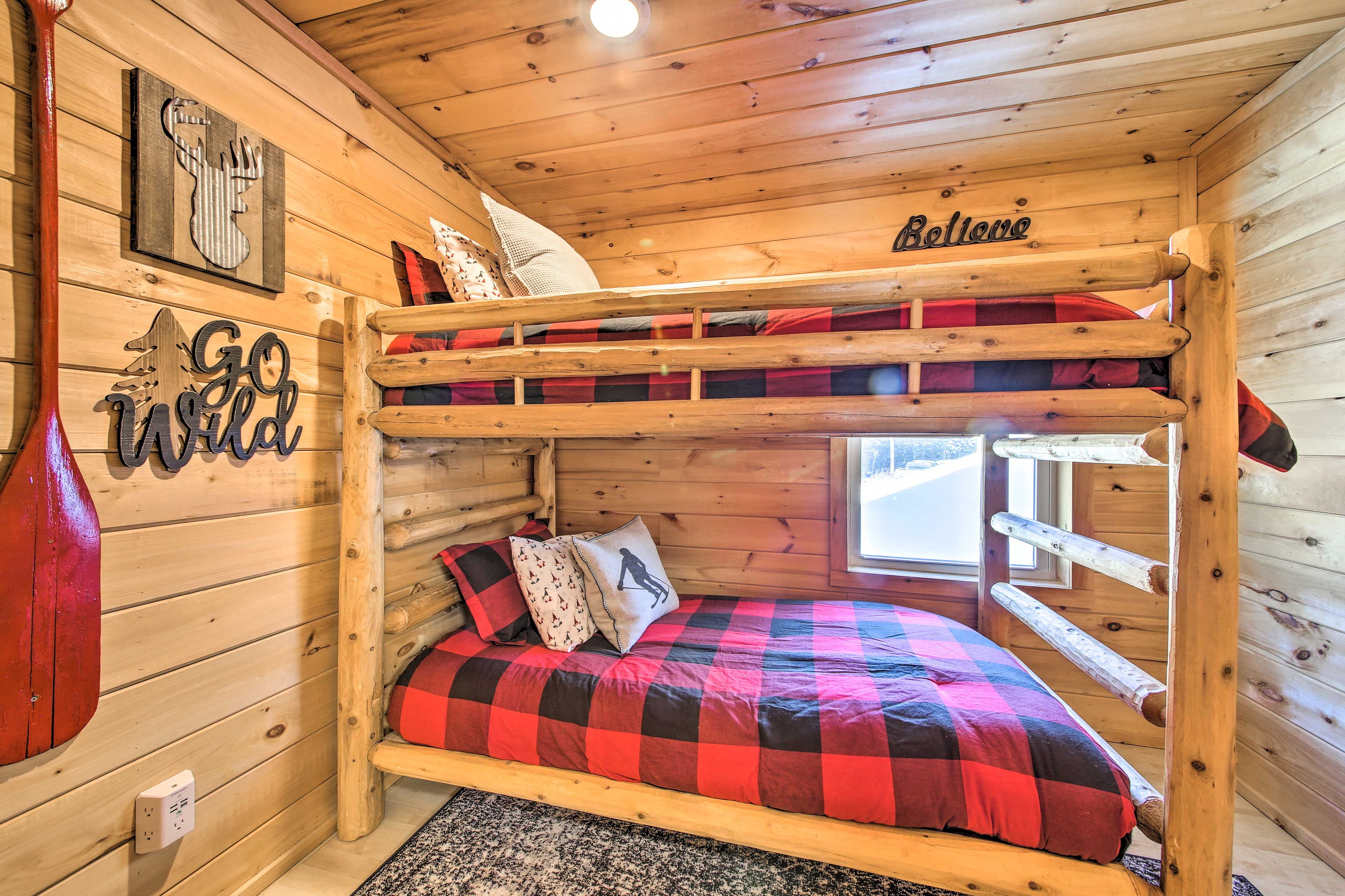 Bedroom 3 | Twin Bunk Bed | 2nd Floor