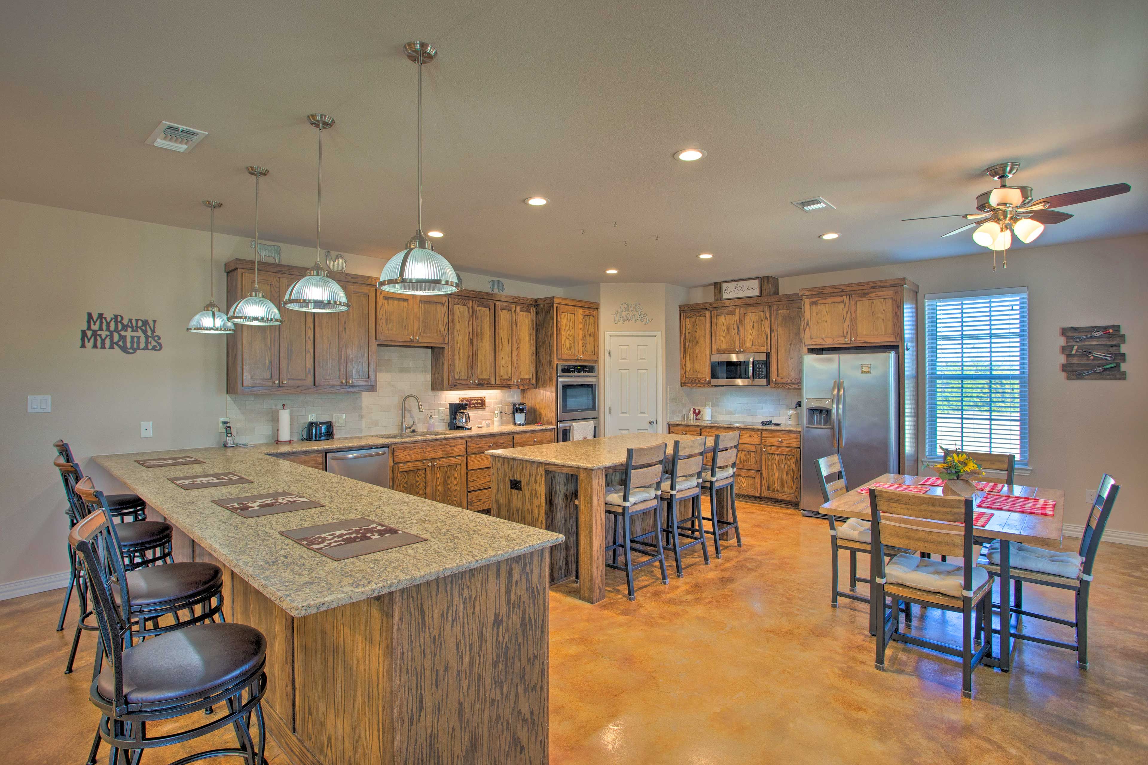 Kitchen | Fully Equipped | Cooking Basics