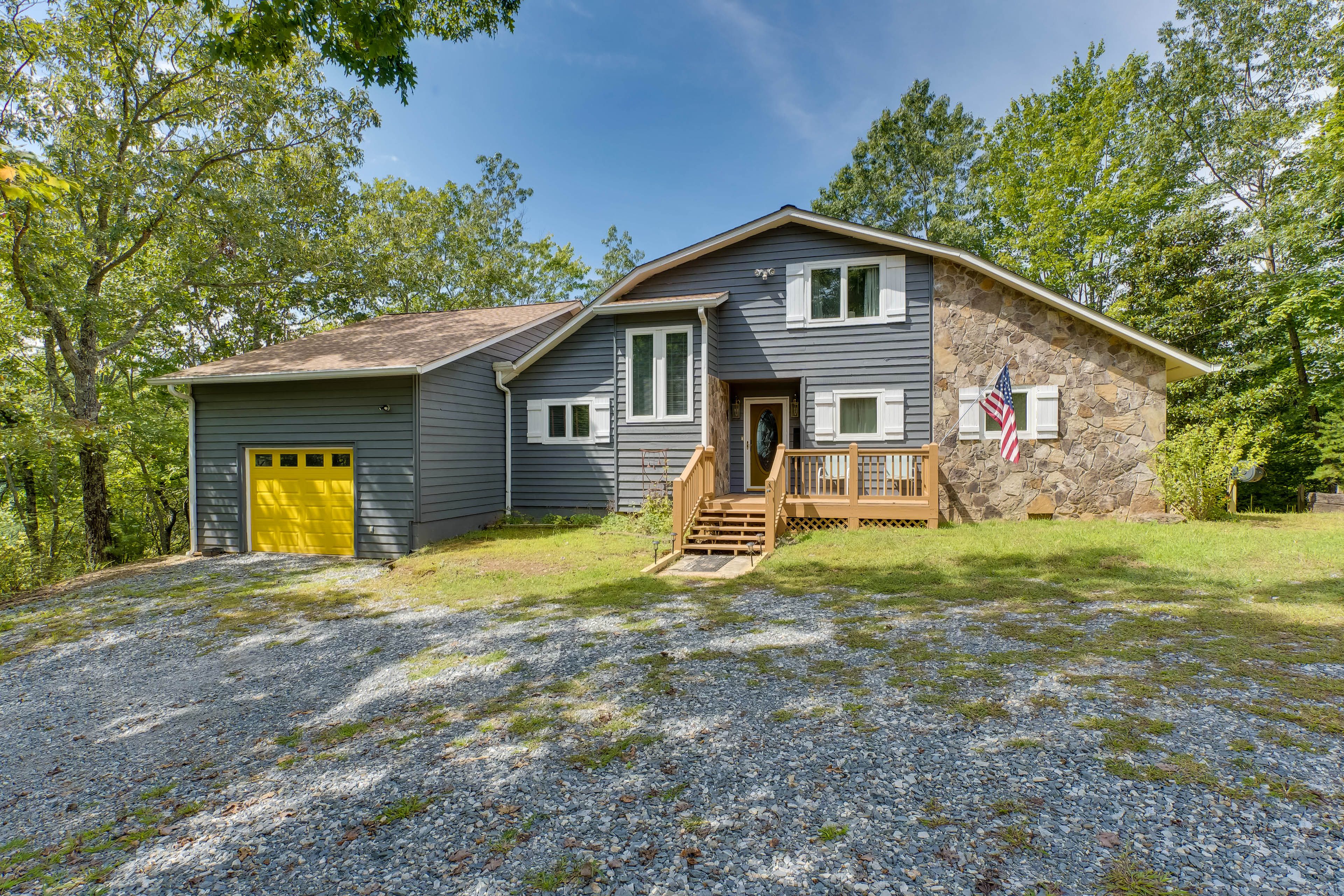 House Exterior | 2 Stories | 4WD Recommended