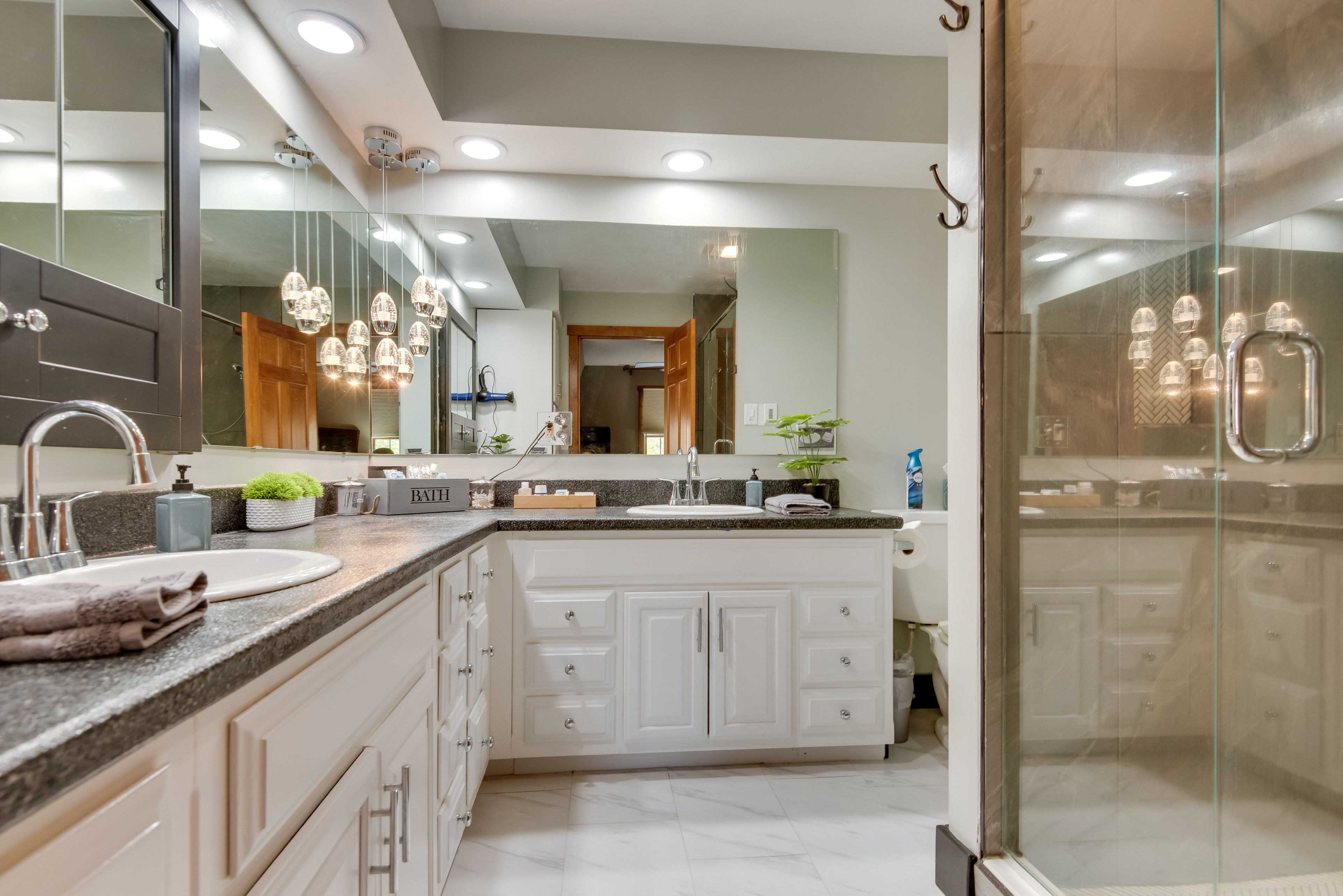 Bathroom | Complimentary Toiletries