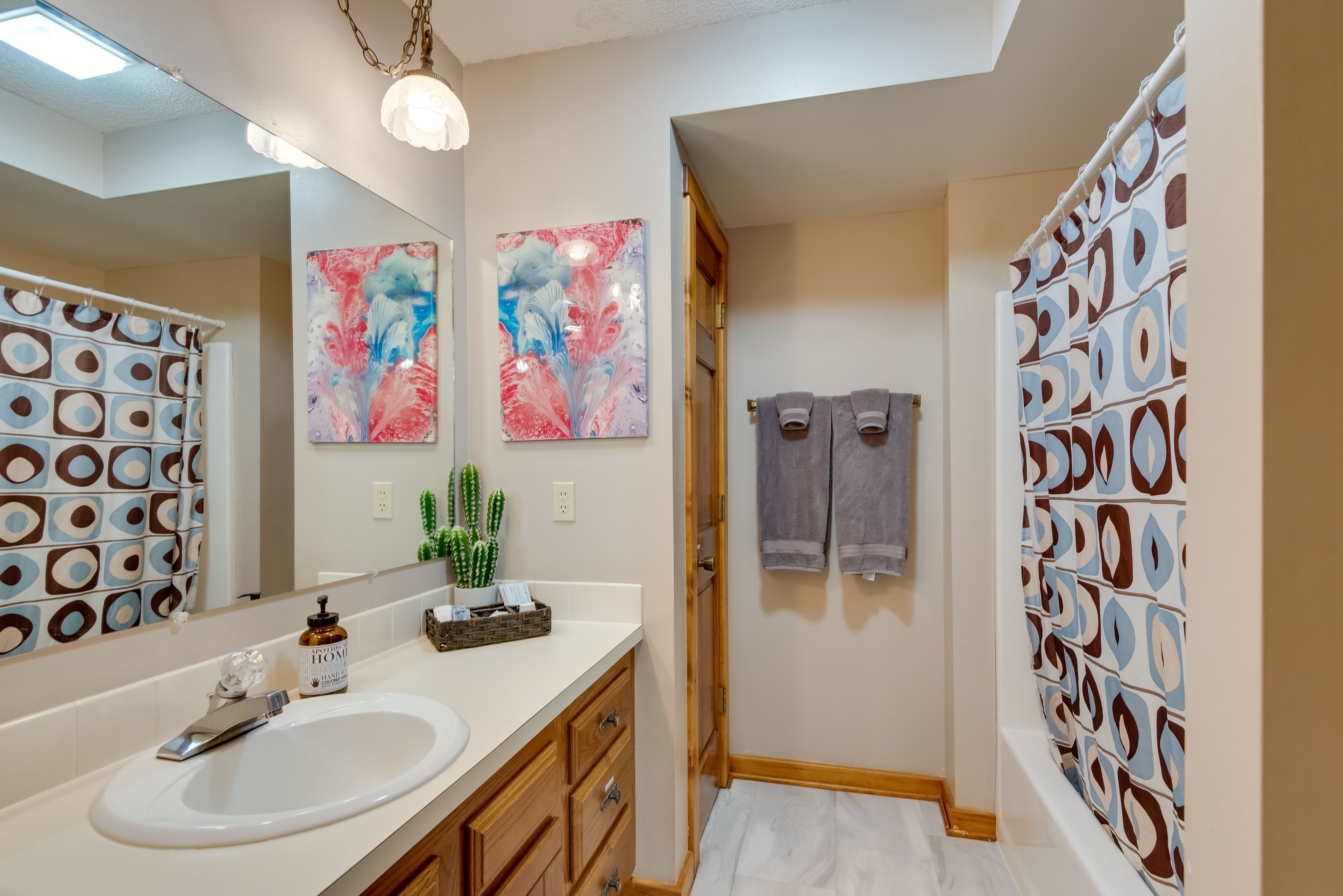 Bathroom | Towels Provided