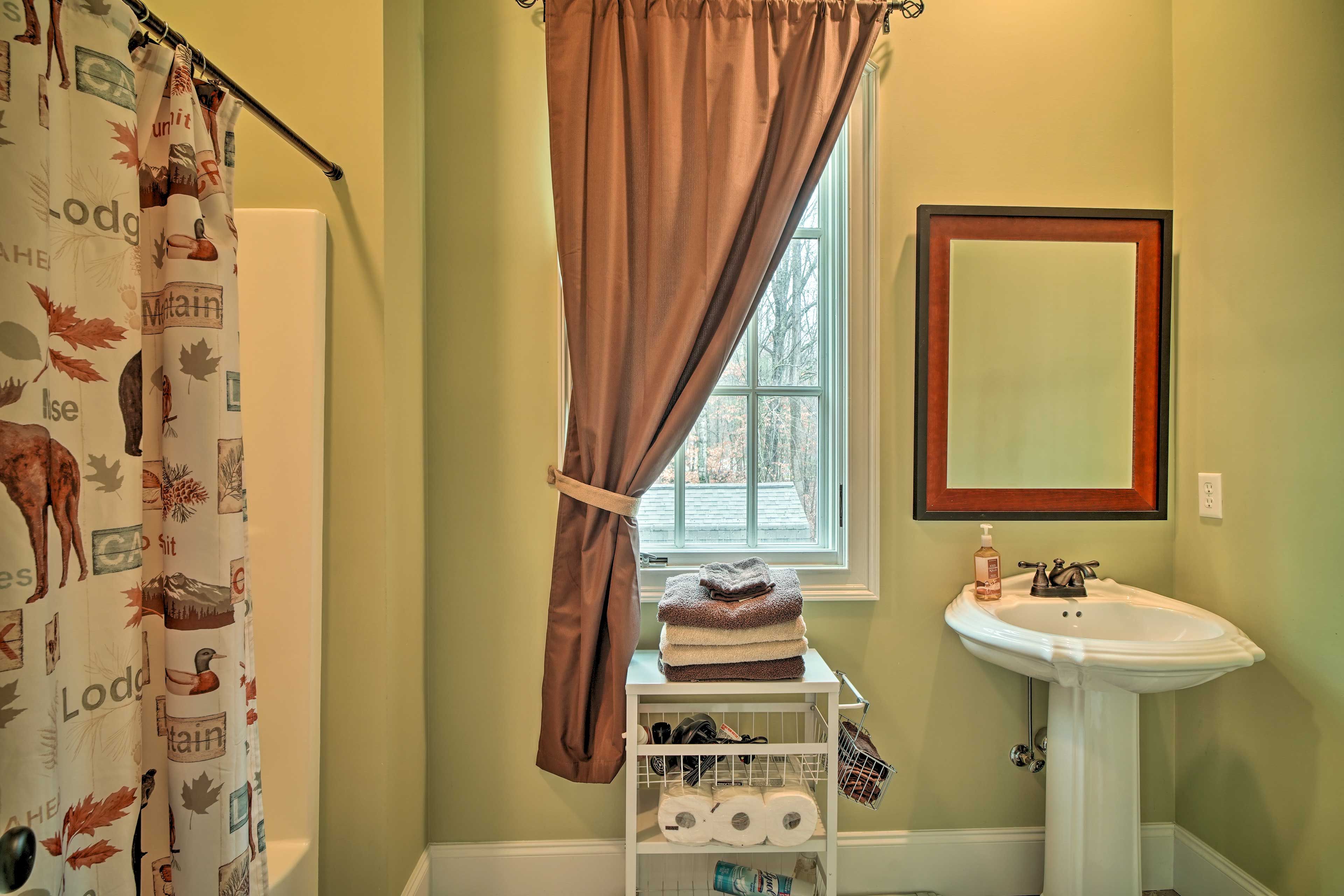 Full En-Suite Bathroom
