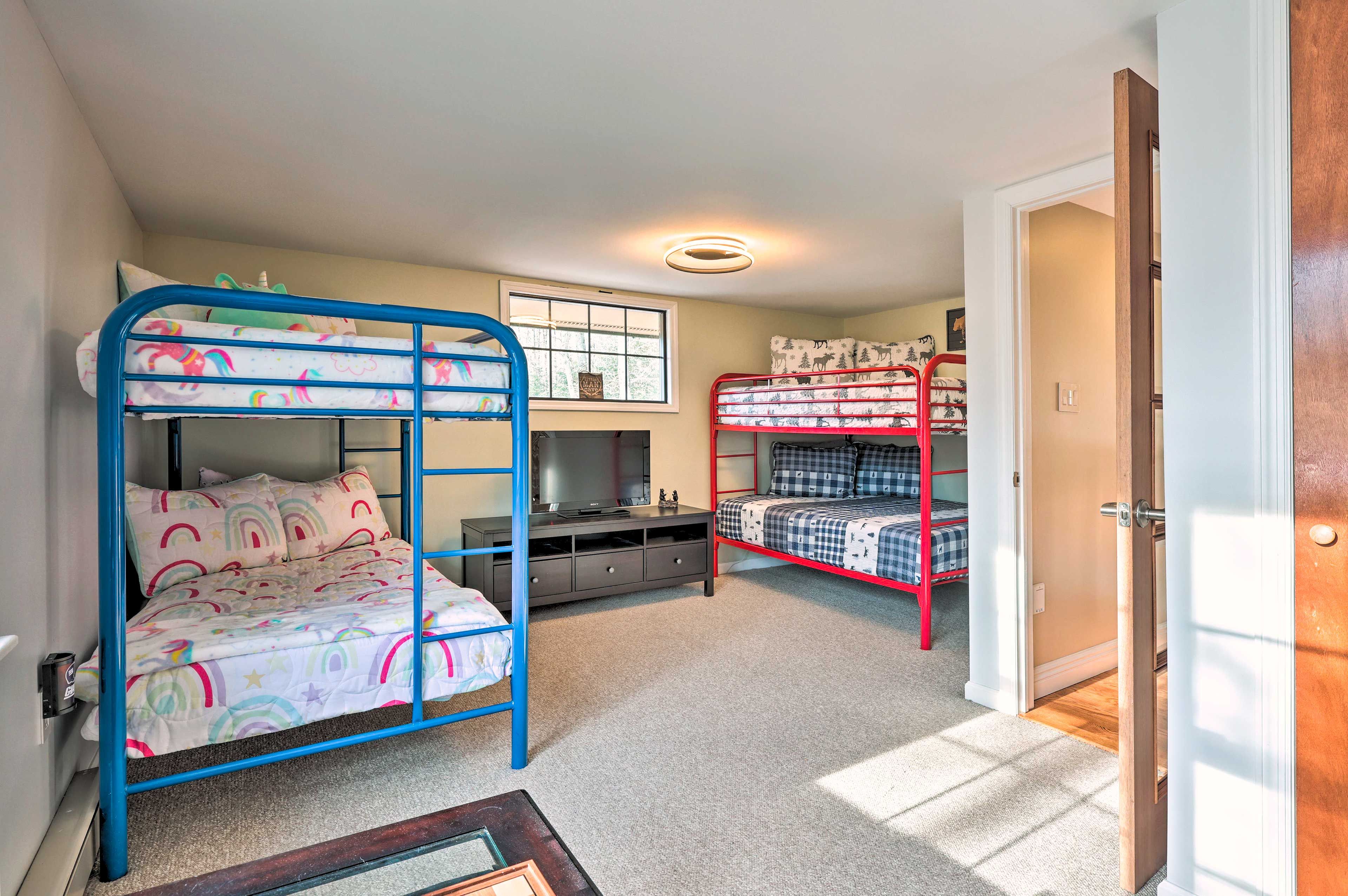 Bedroom 3 | Full Bed (New Photos Coming Soon) | Twin Bunk Bed | Twin Daybed