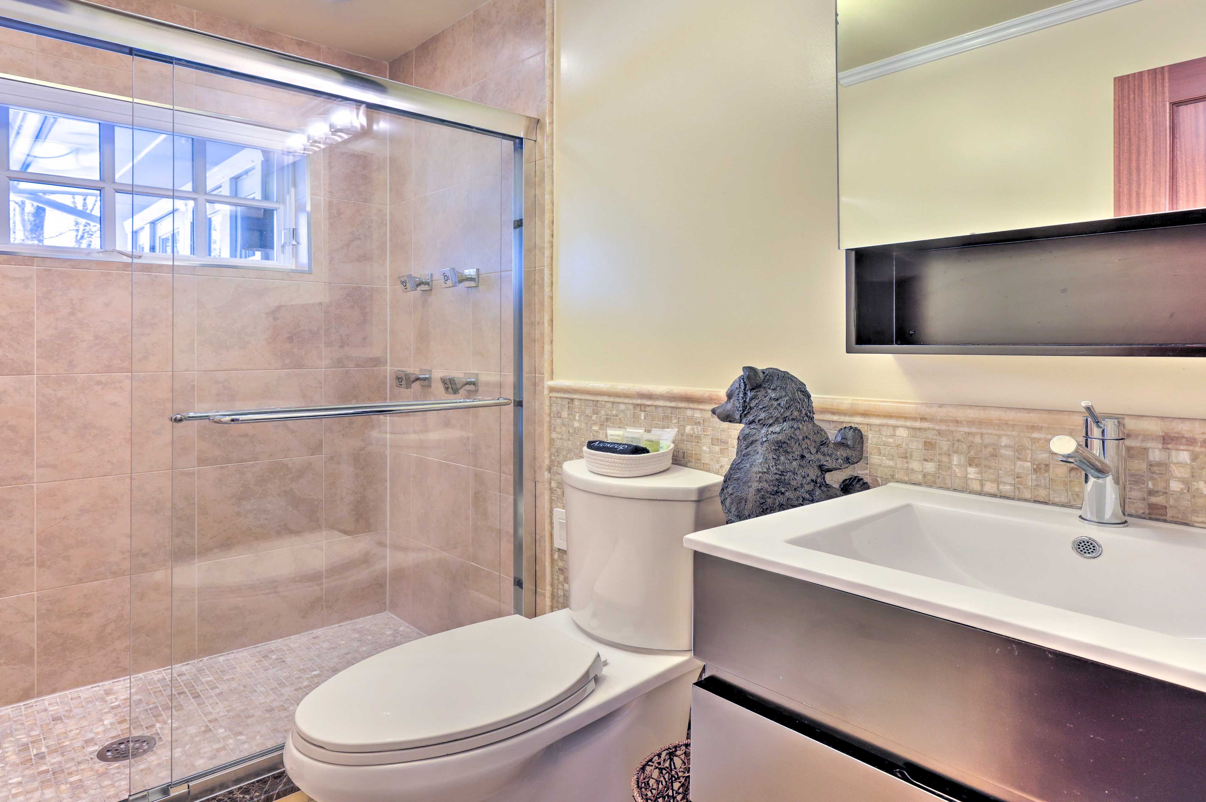 Full Bathroom | Hair Dryers