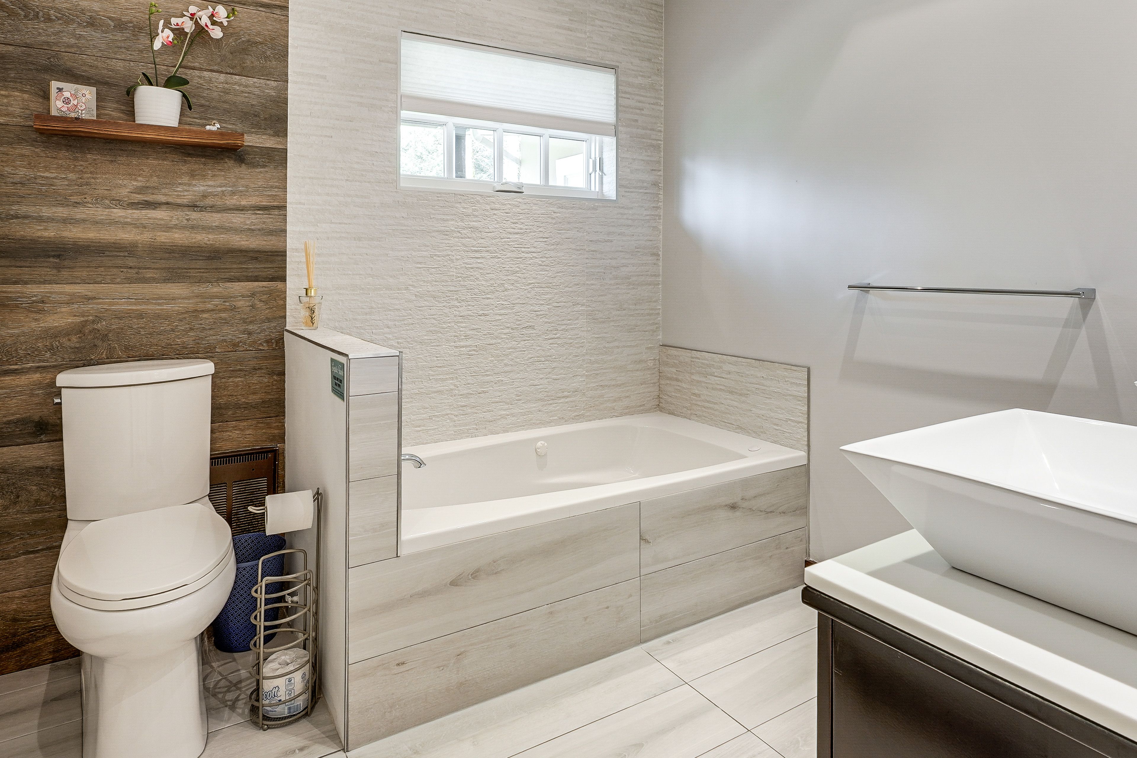 Full Bath