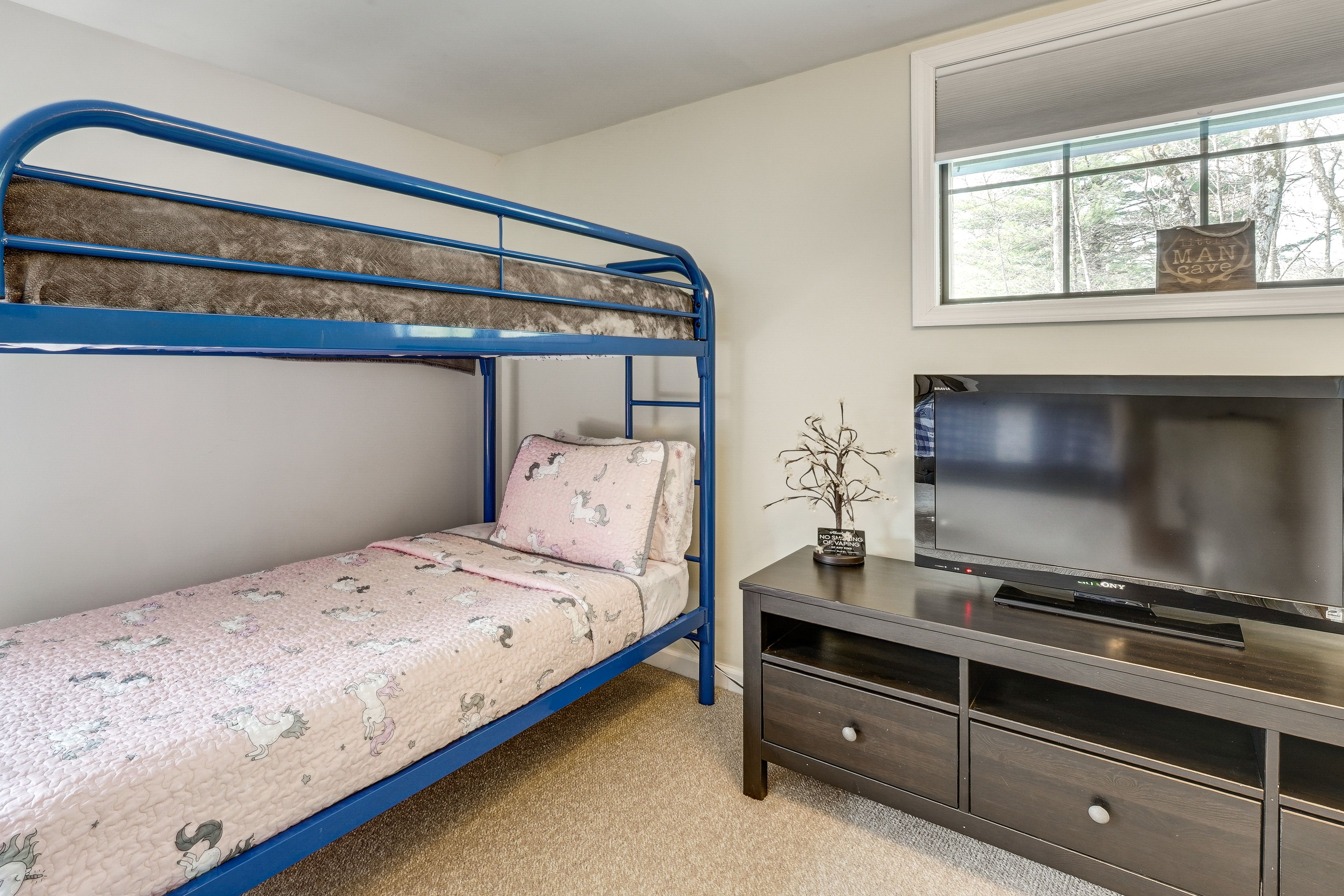 Bedroom 3 | Full Bed | Twin Bunk Bed | Twin Daybed