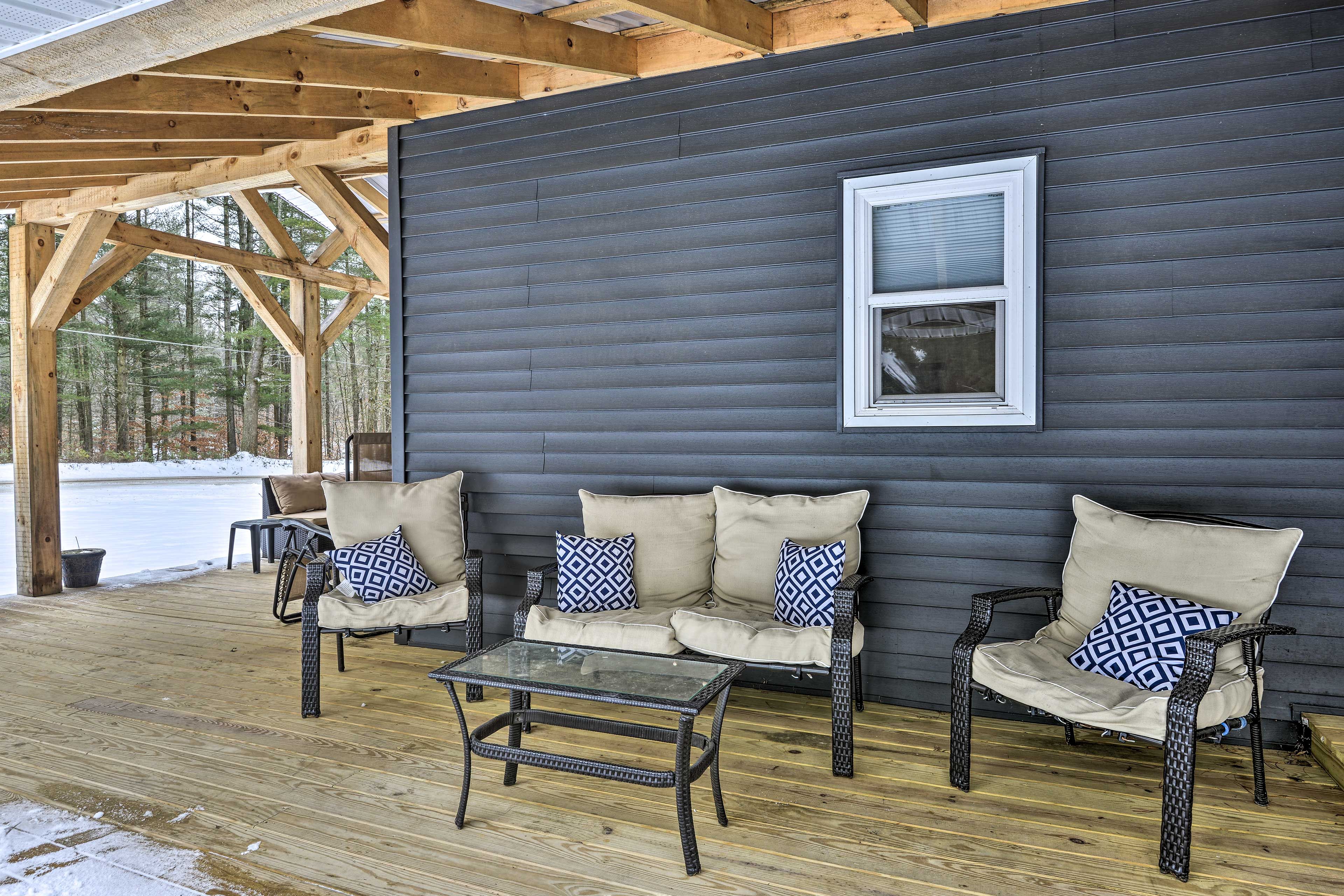 Private Deck | Fire Pit