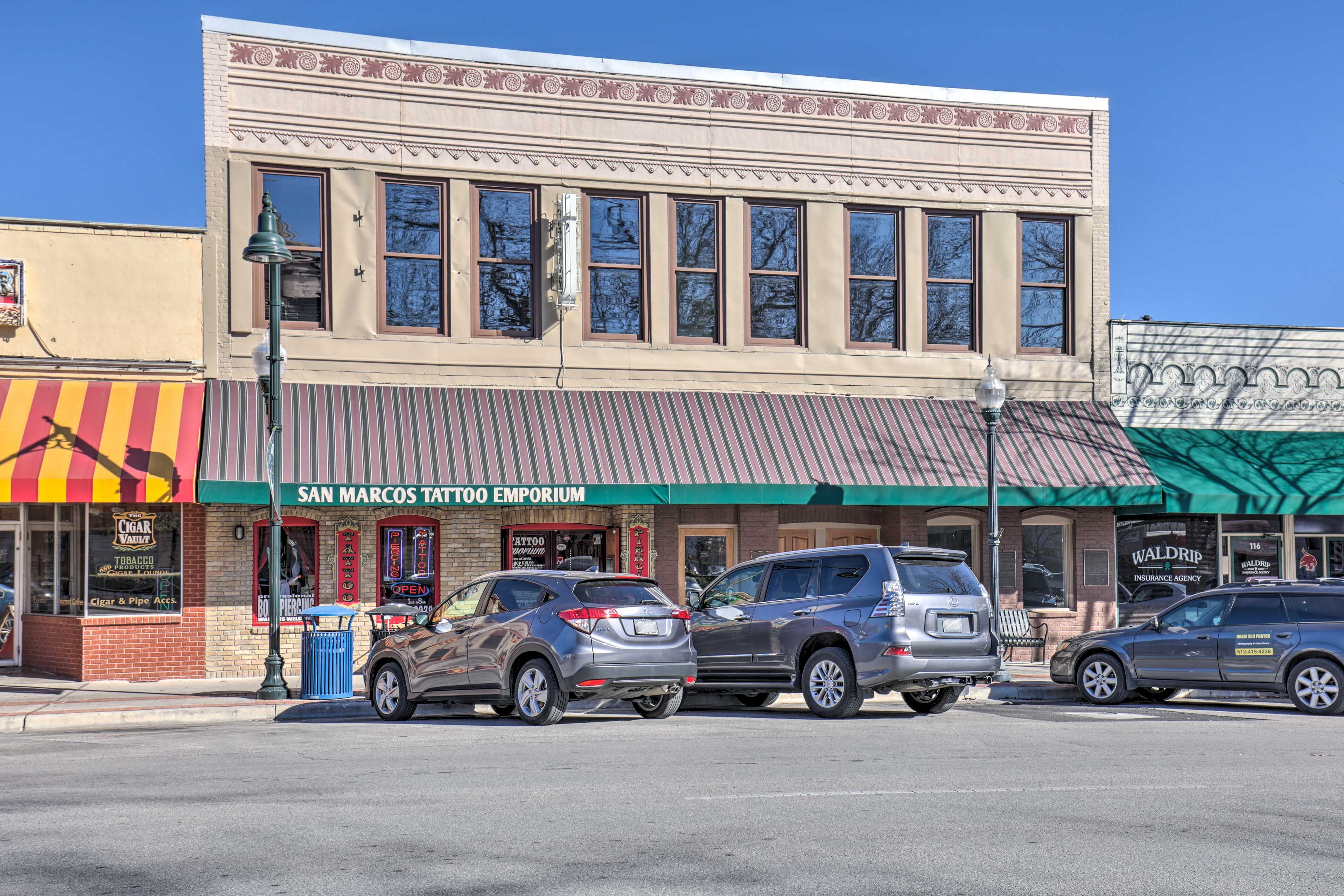 Parking | Community Lot (1 Vehicle) | Free Weekend Street | Paid Lots Nearby
