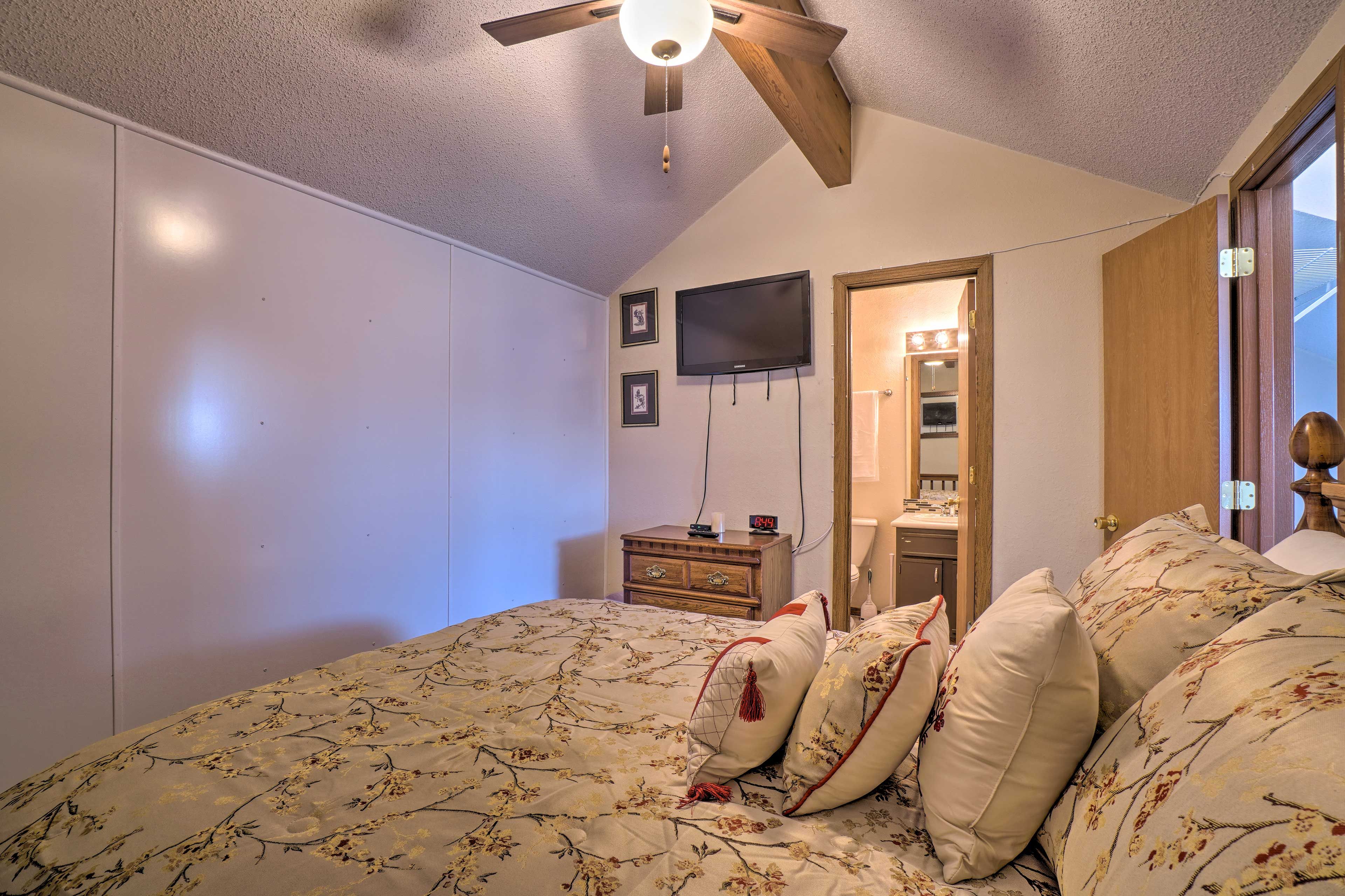 Bedroom 2 (Loft)
