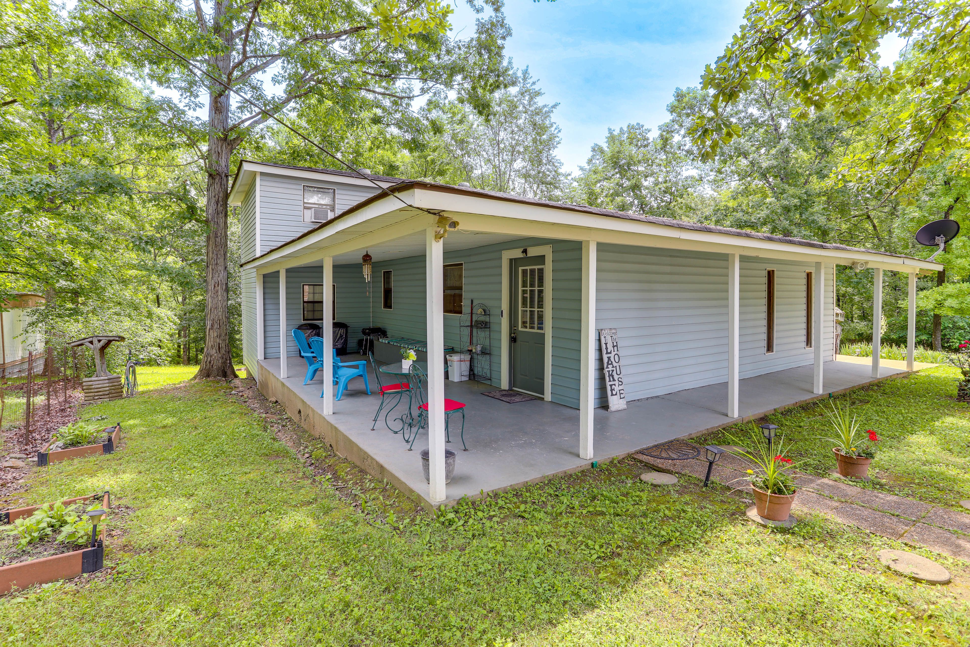Exterior | Covered Patio