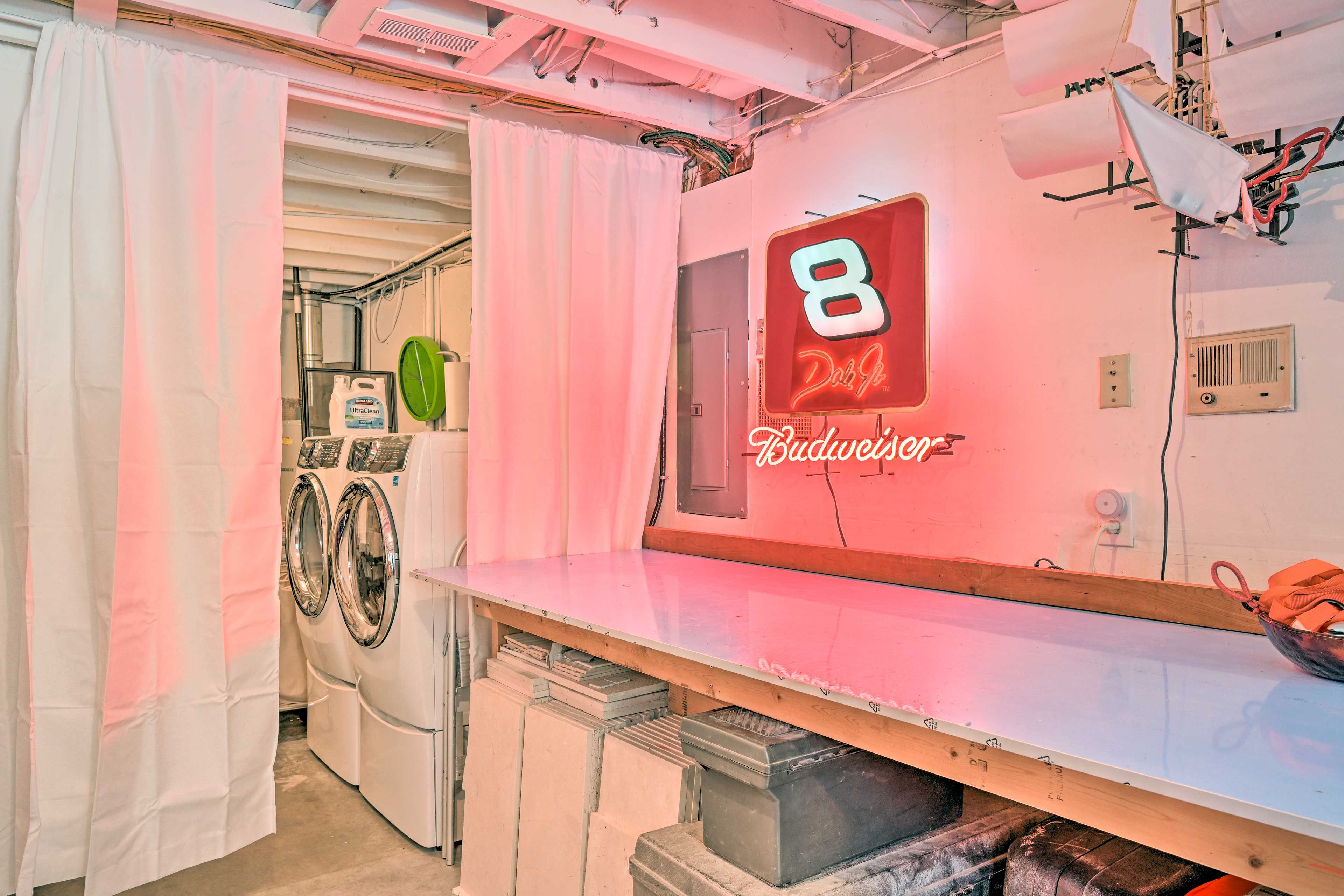 In-Unit Washer & Dryer | Shared w/ Homeowner On-Site
