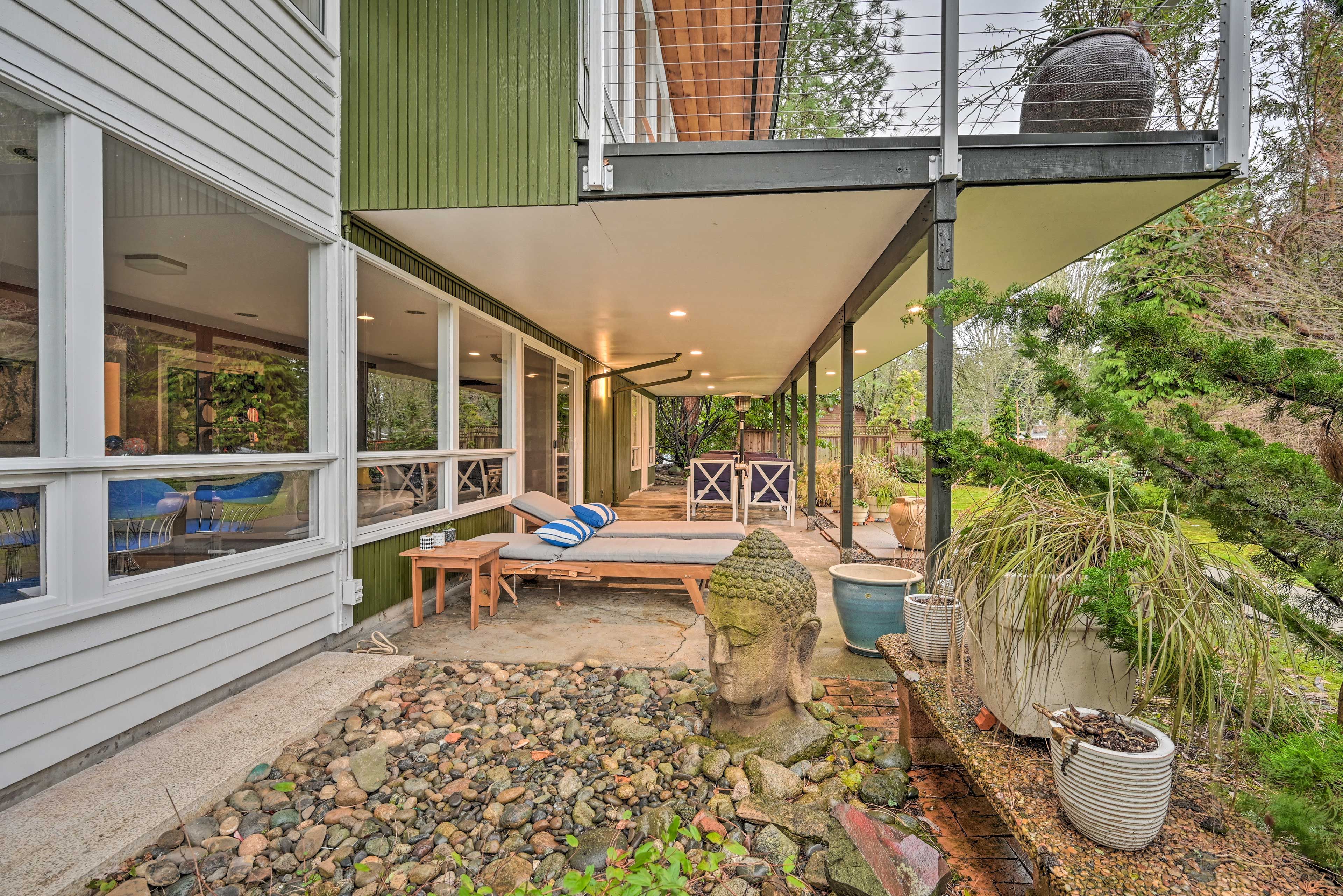 Covered Patio | Outdoor Dining Area