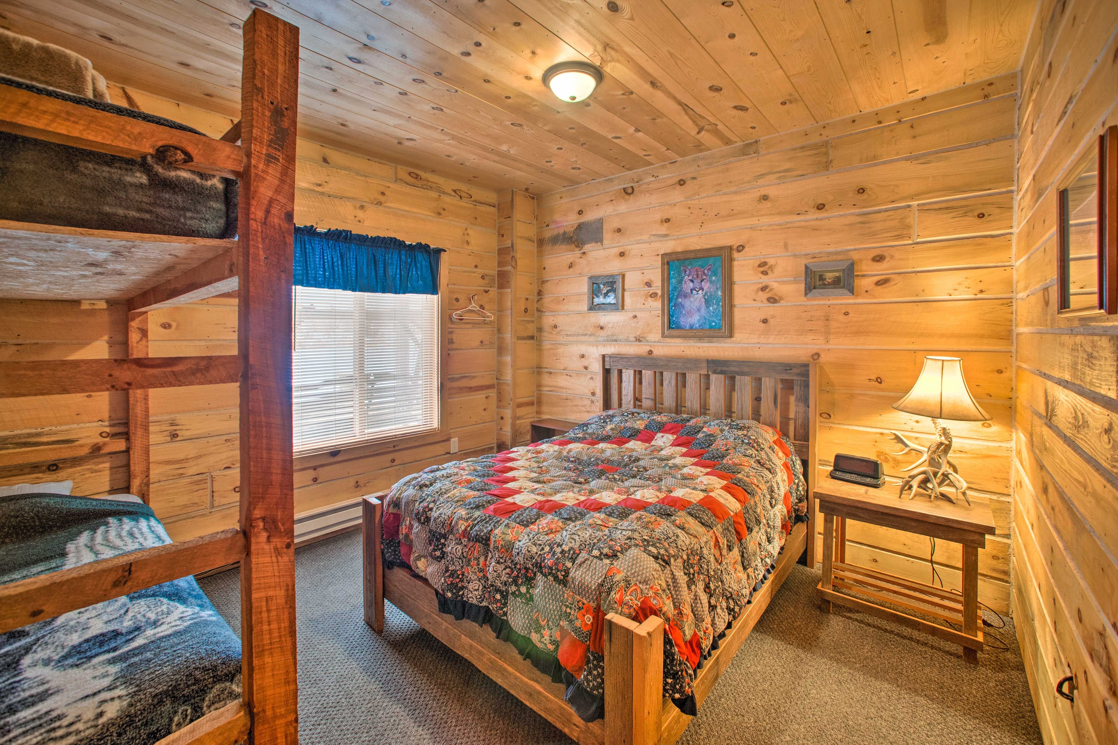 Bedroom 5 | Full Bed | Twin Bunk Bed | Ground Floor