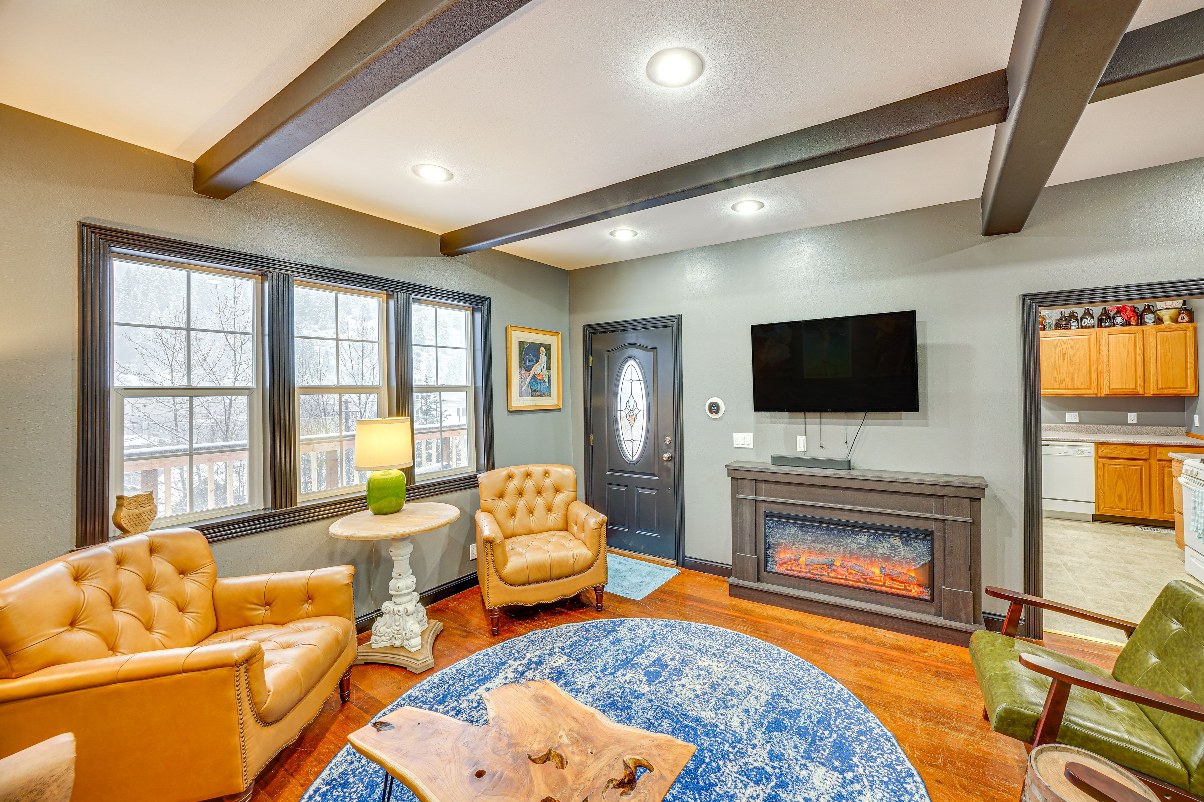 Wallace Vacation Rental | 2BR | 1BA | 2,018 Sq Ft | Steps Required