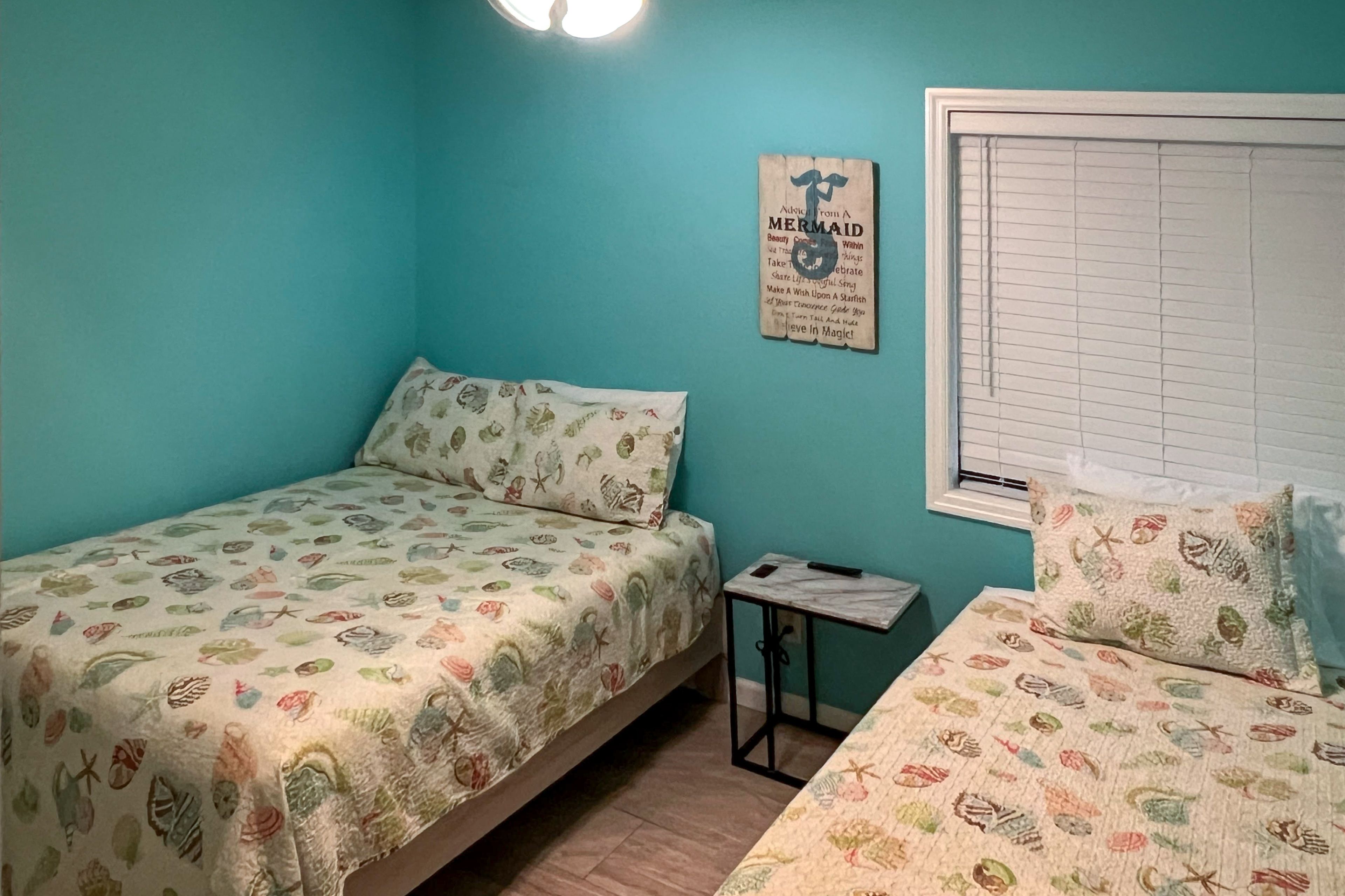 Bedroom 2 | Full Bed | Twin Bed