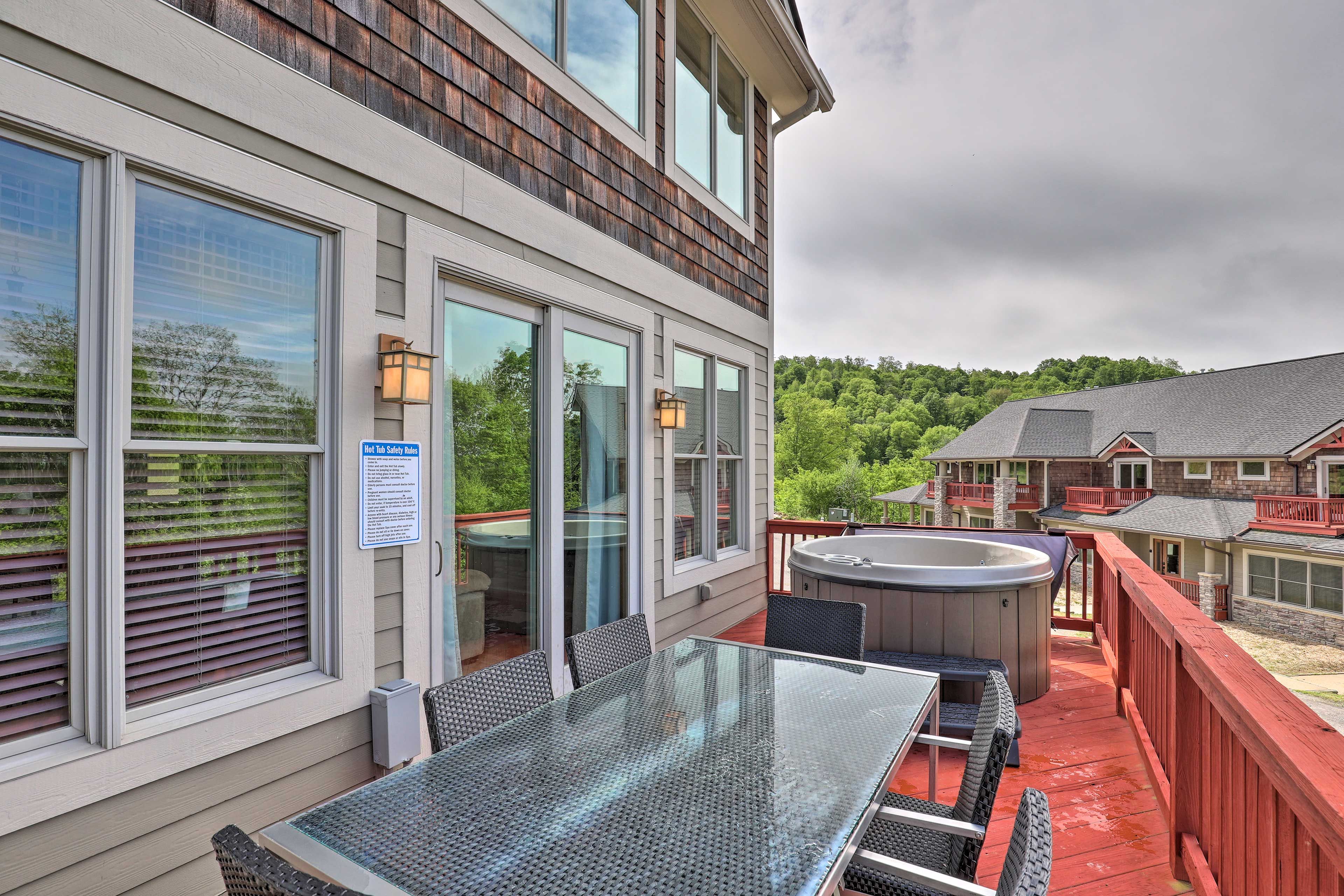 Private Deck