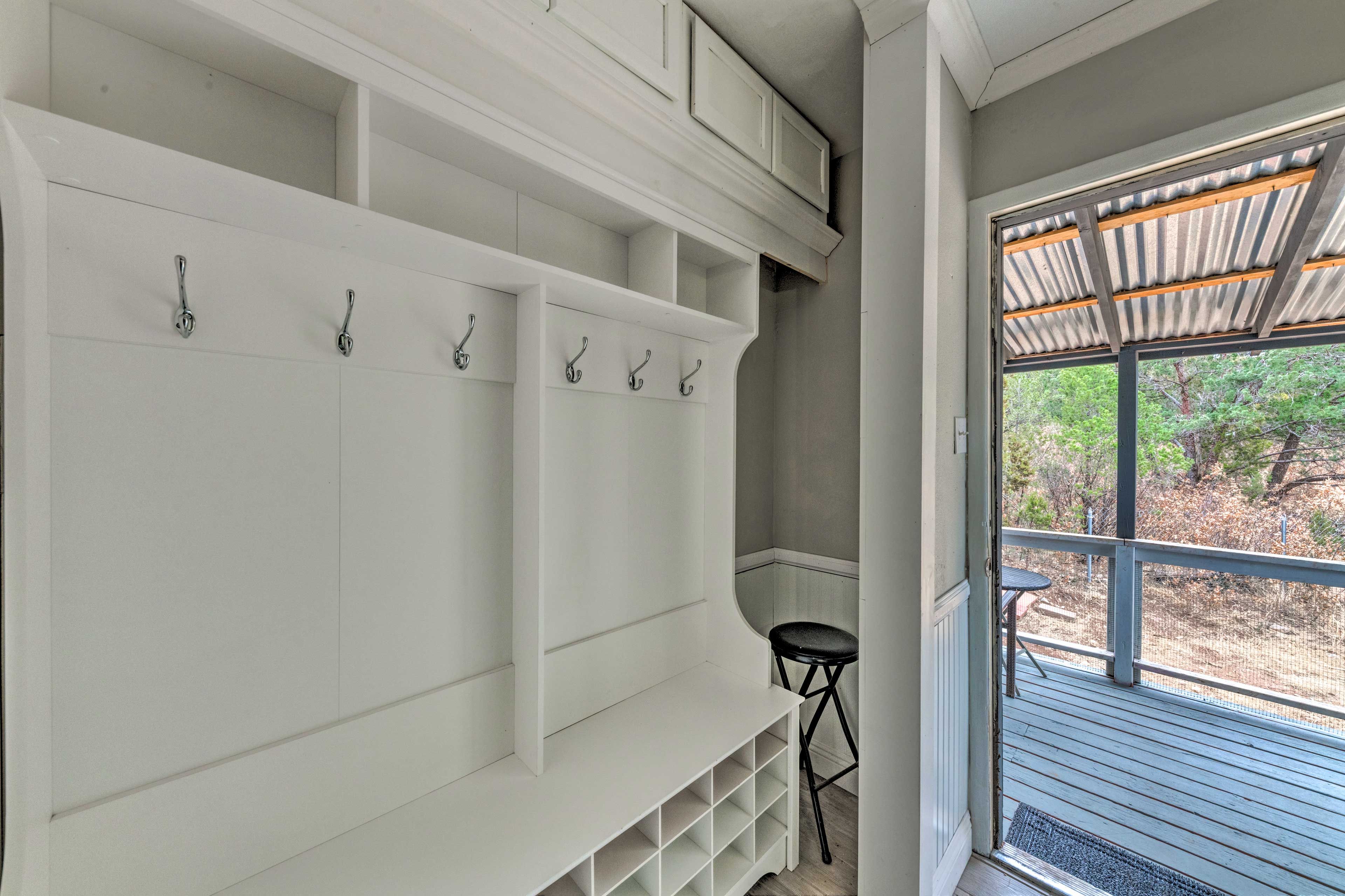 Entryway | Storage