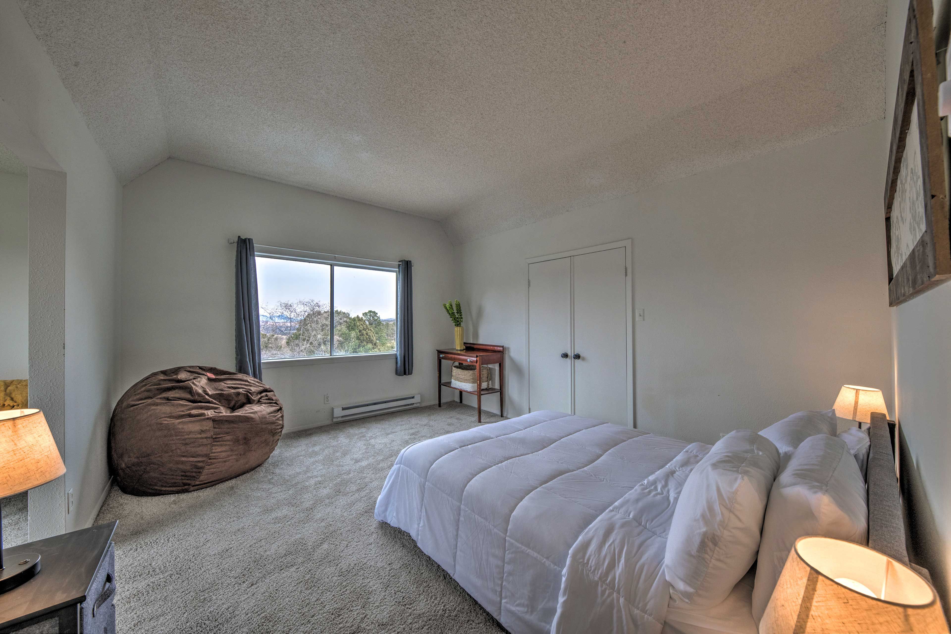 Bedroom 2 | Queen Bed | Full Futon | CordaRoy Bean Bag (Folds to Queen)