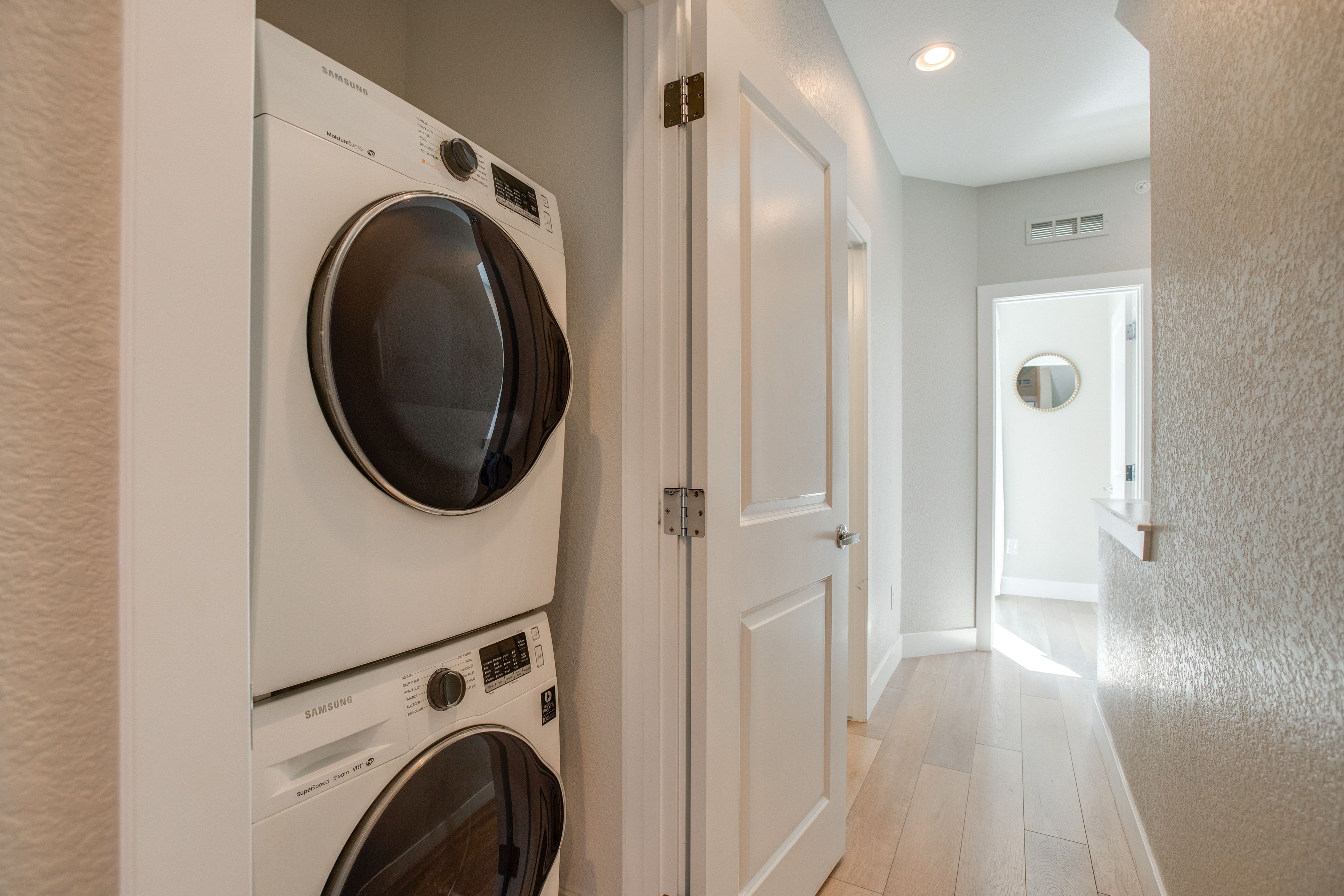 Washer & Dryer