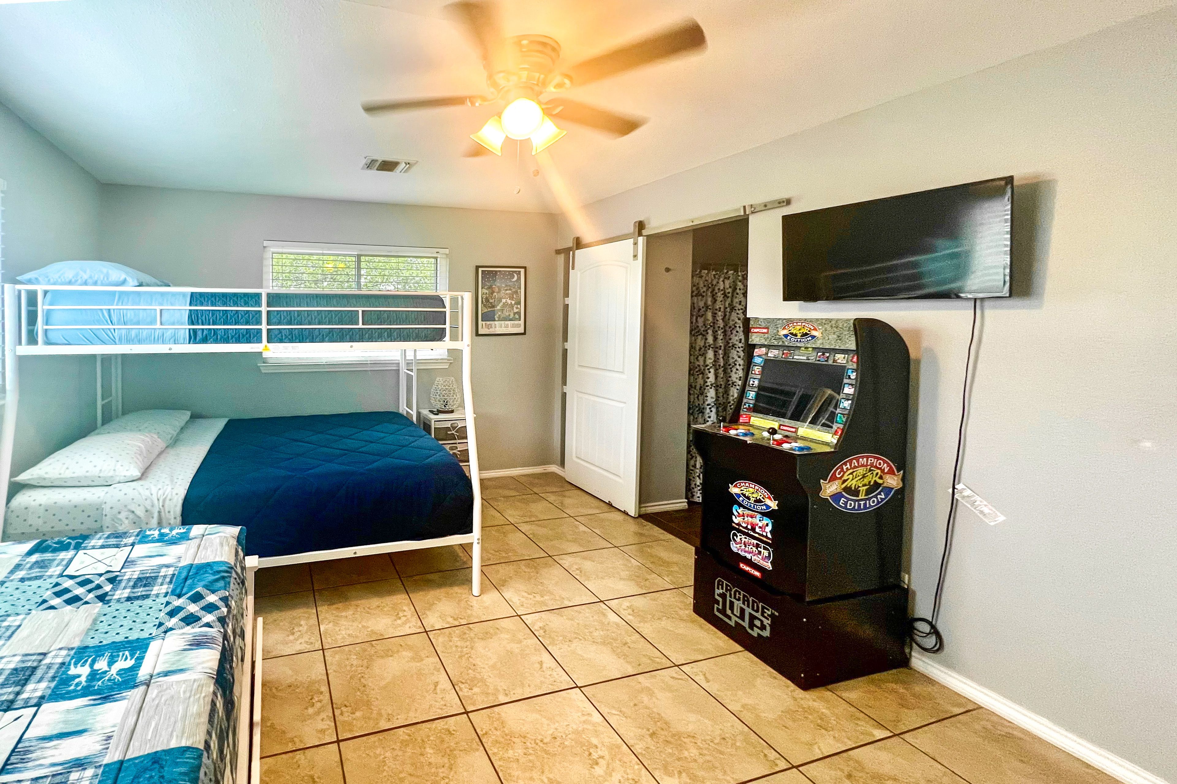 Bedroom 3 | Arcade Game