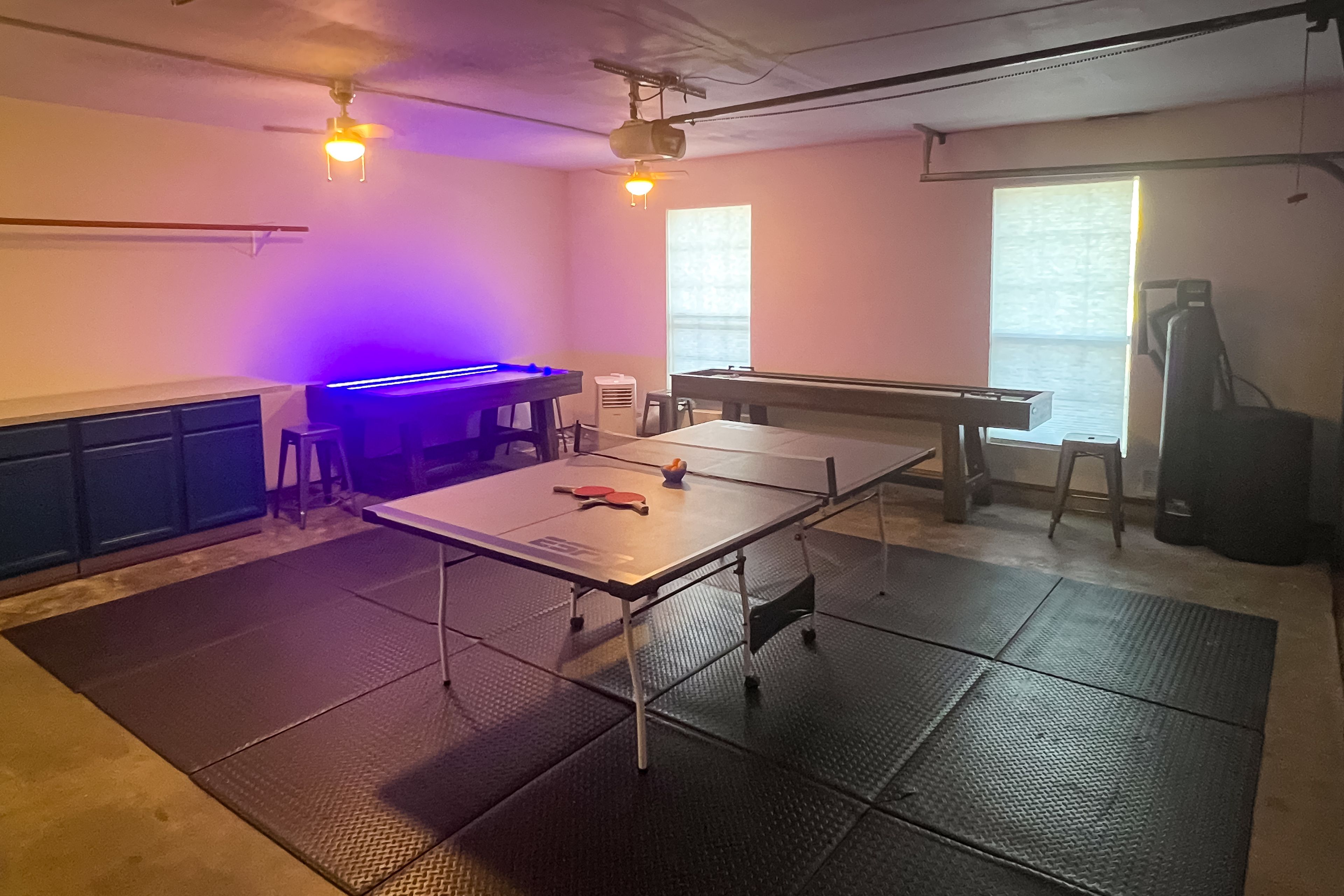 Game Room | Ping-Pong Table | Shuffleboard | Air Hockey Table | Portable A/C
