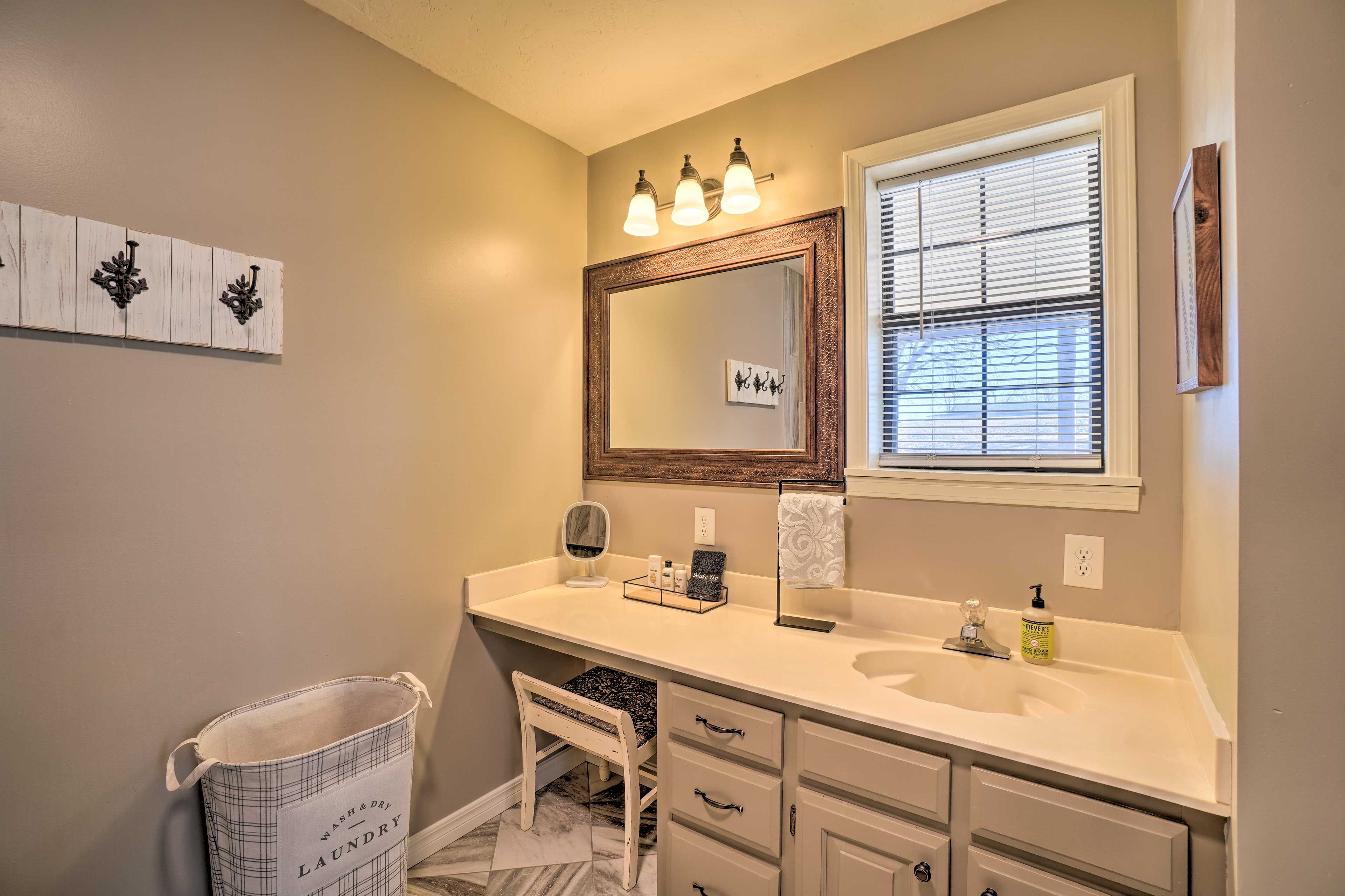 En-Suite Bathroom