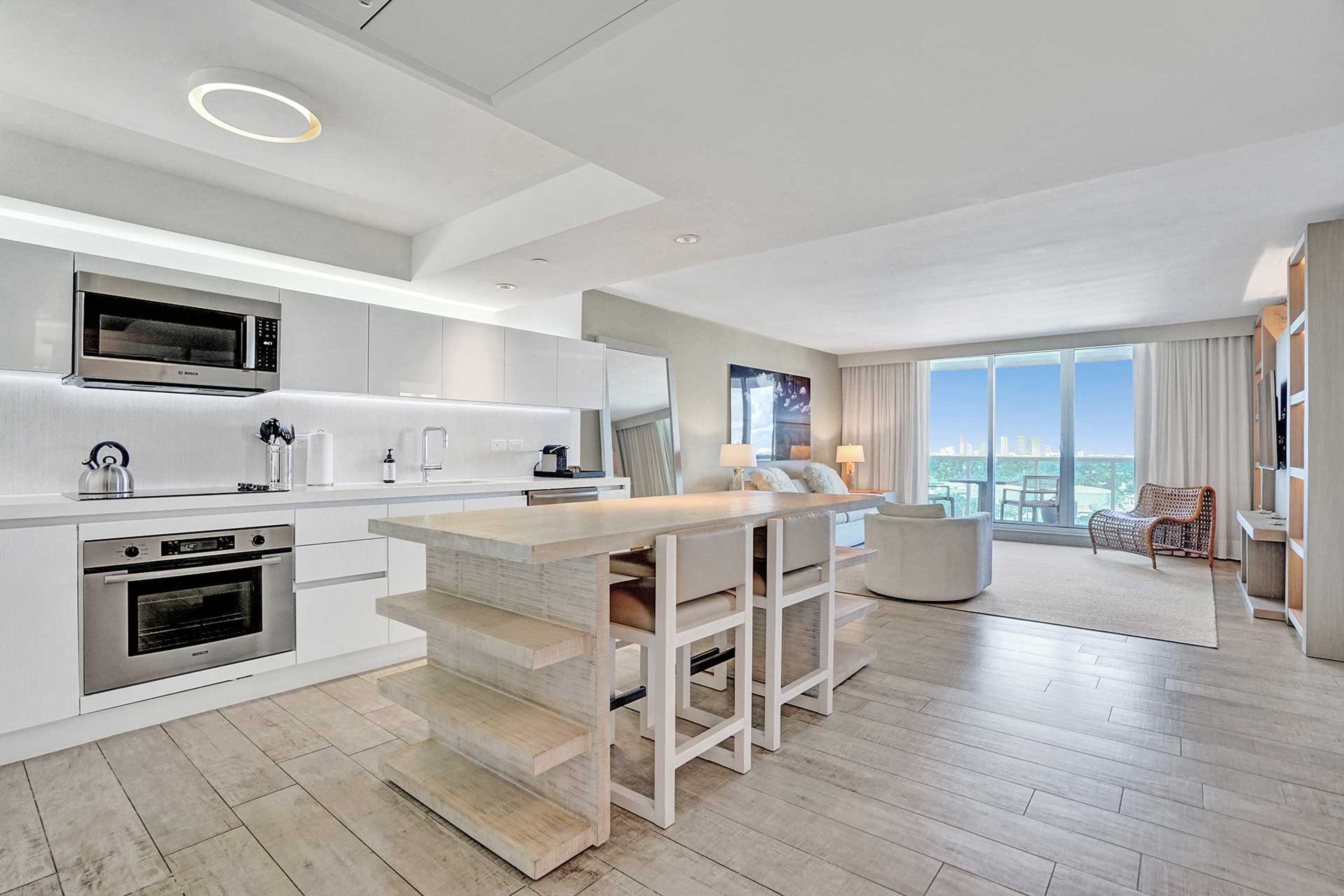 Kitchen | Cooking Basics | Dishware/Flatware | Complimentary Coffee