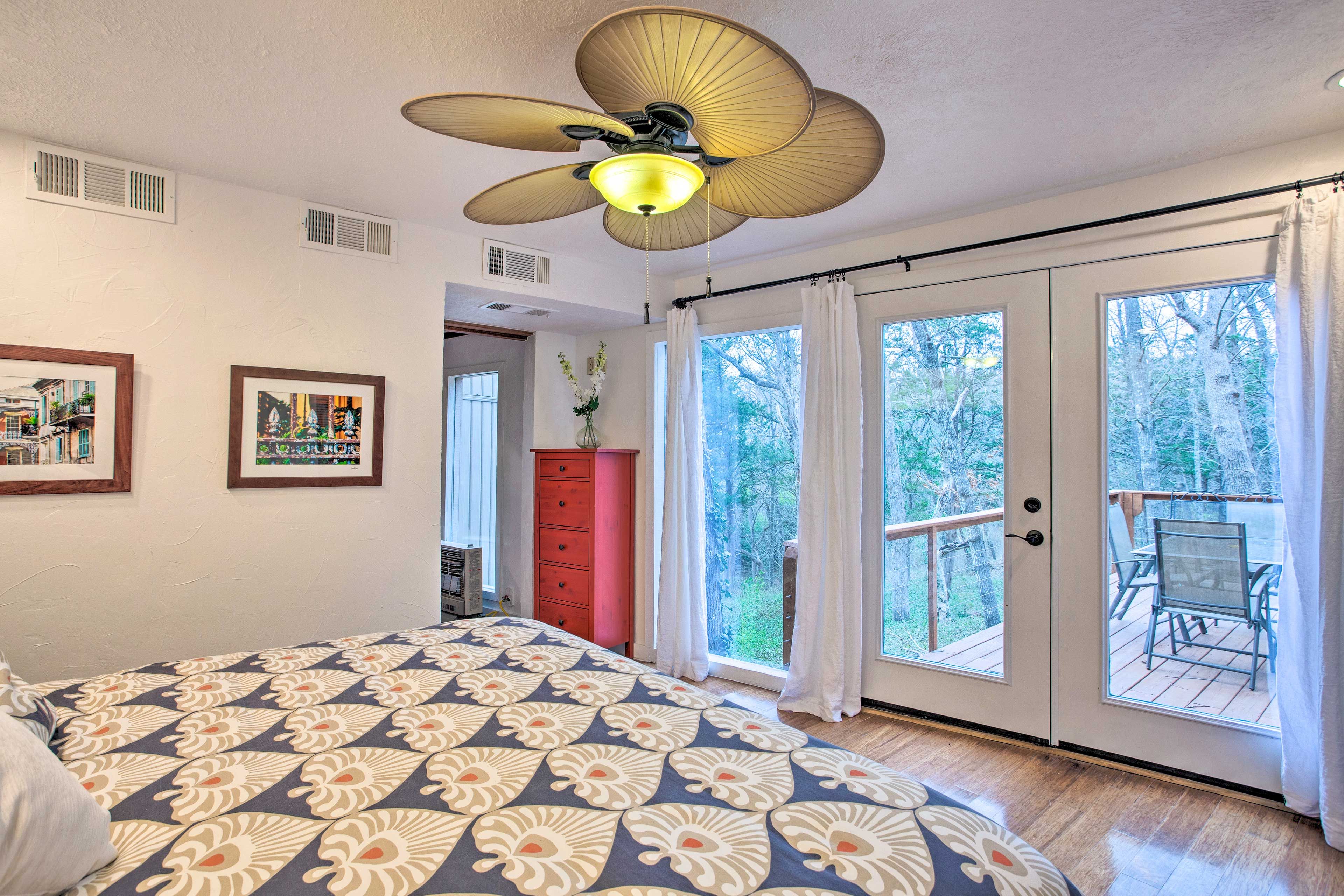 Bedroom 1 | Deck Access
