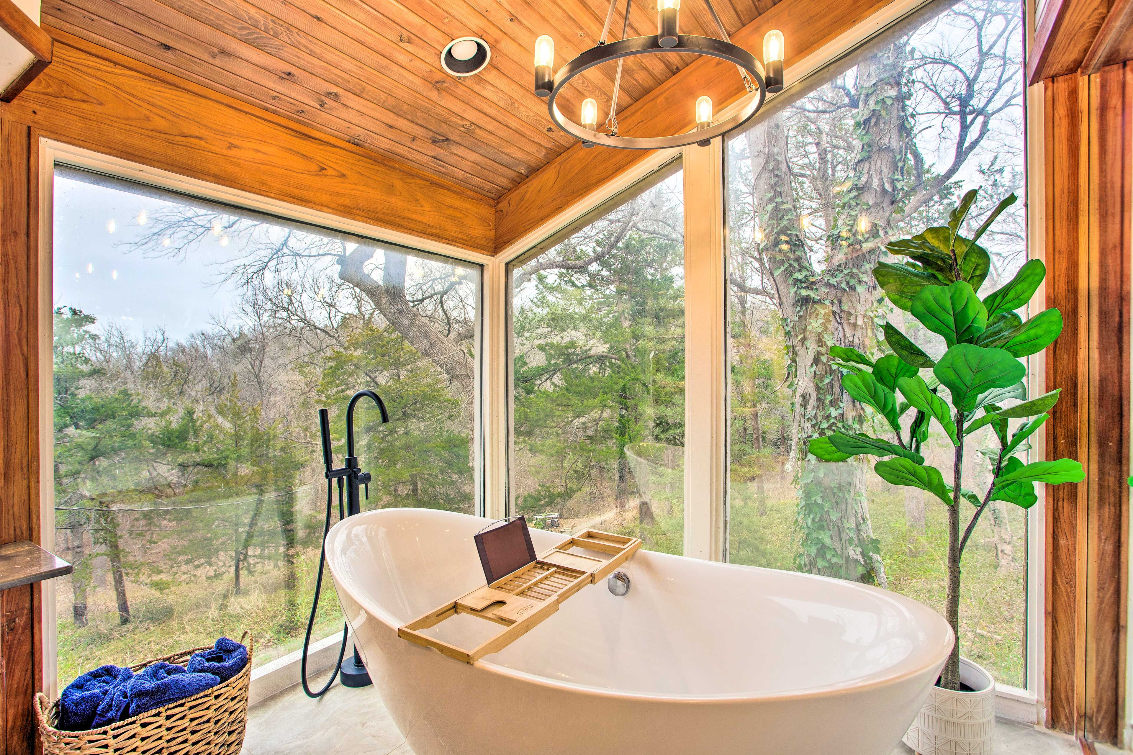 Bedroom 1 En-Suite Bath | Standalone Tub w/ Wooded Views