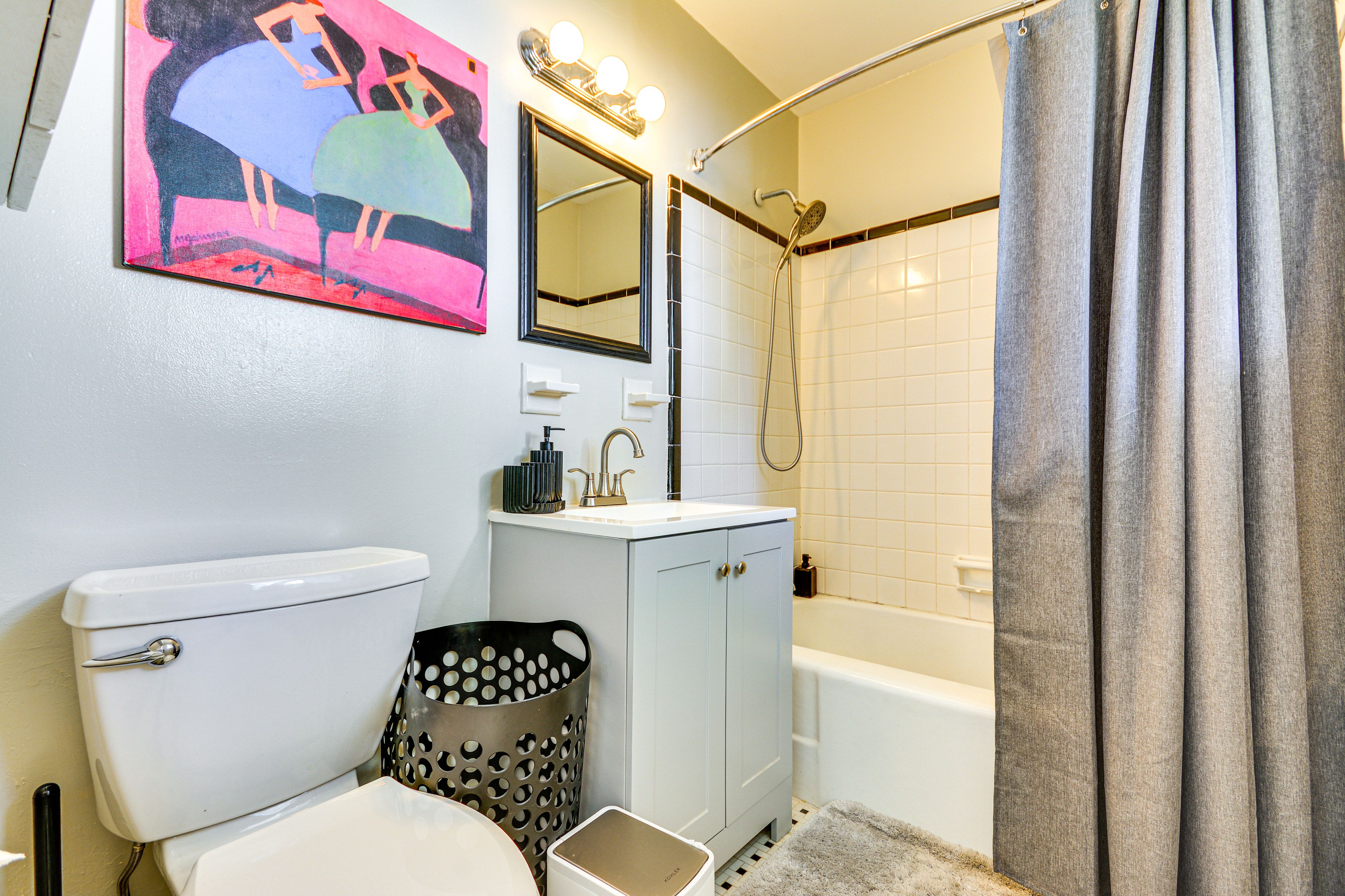 En-Suite Bathroom