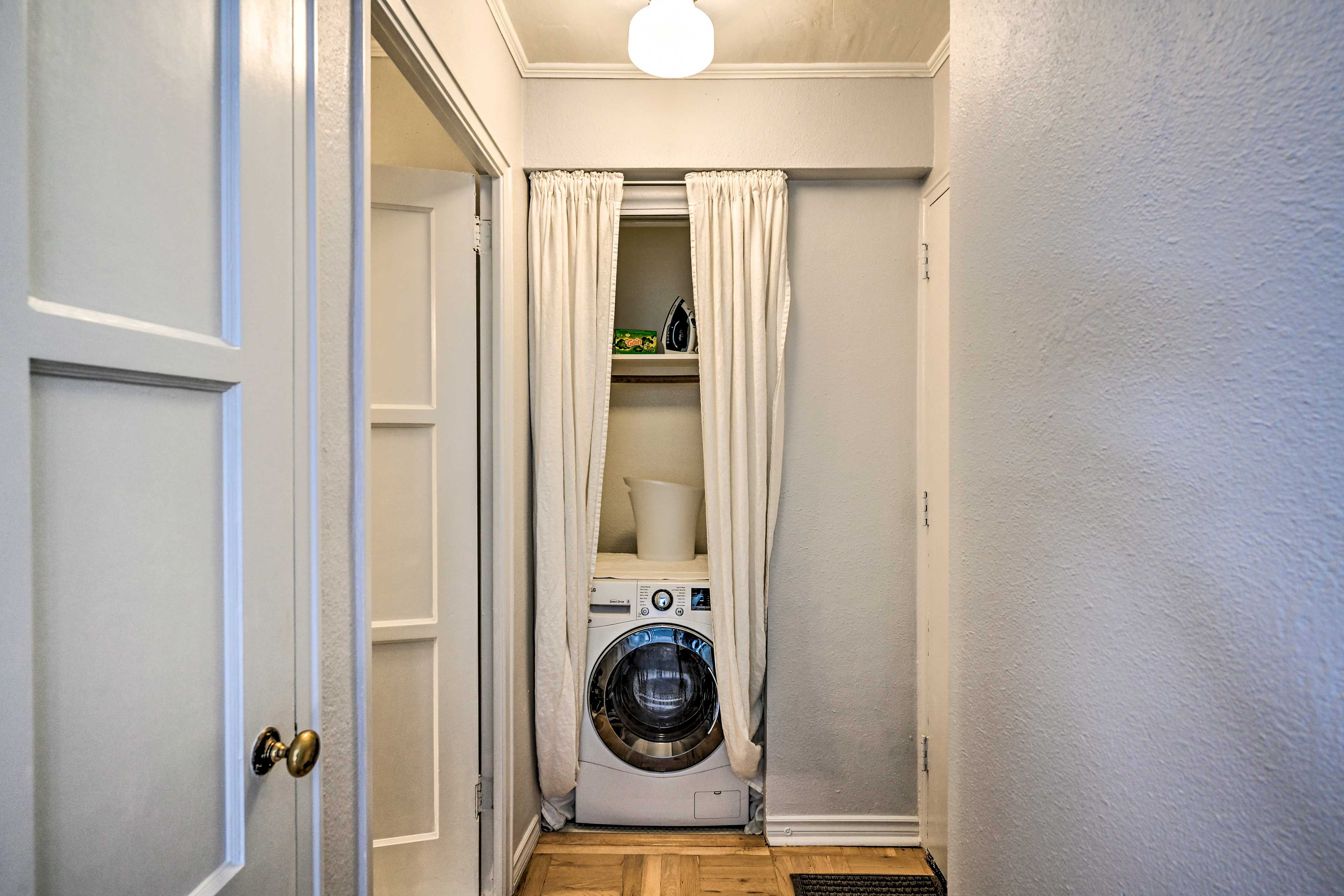 Laundry Area | Detergent Provided