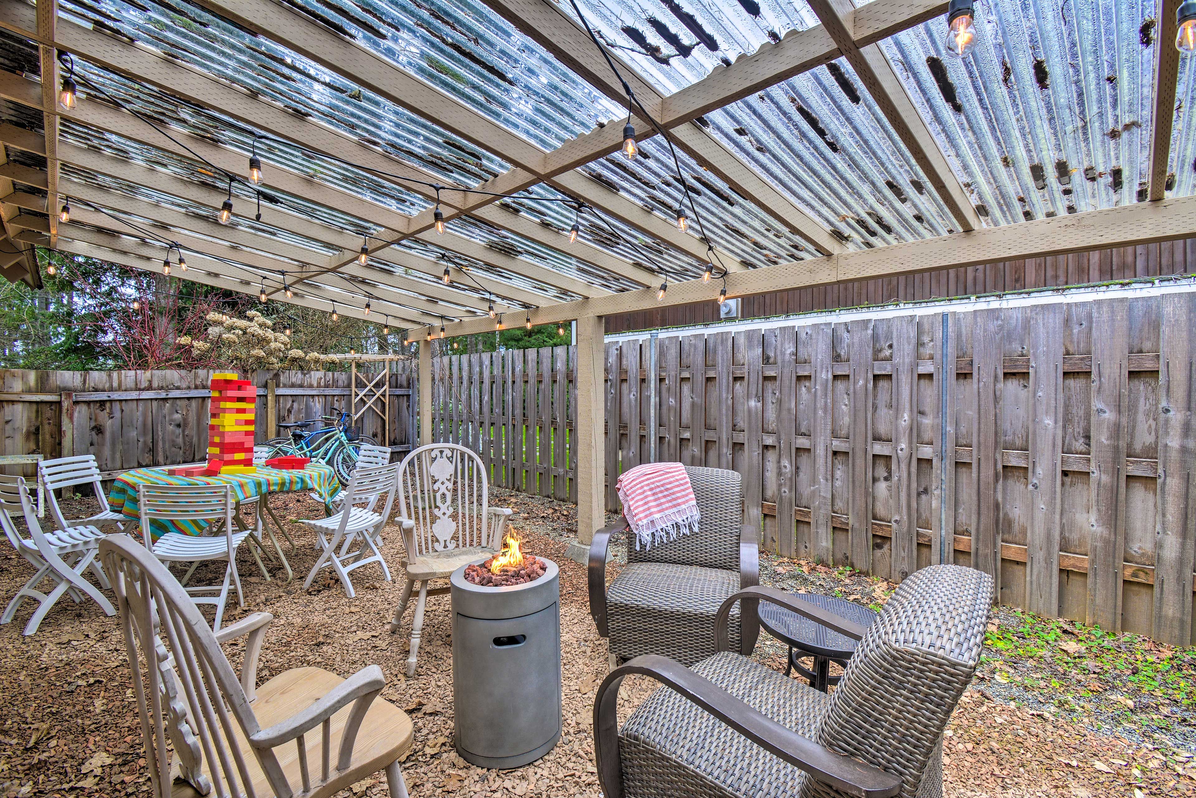 Covered Outdoor Space | Gas Fire Pit