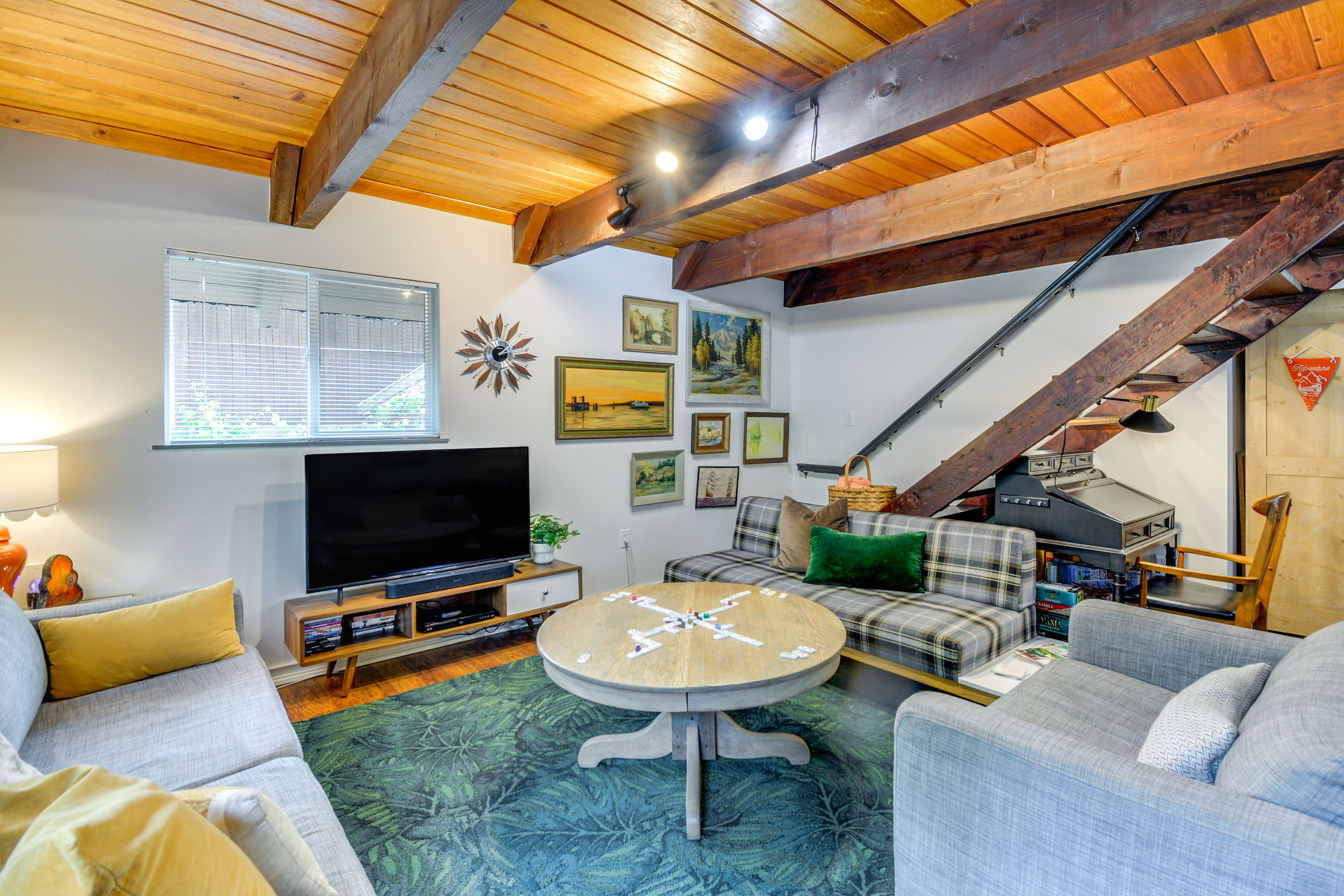 Living Room | Exposed Beams | Open Staircase | Smart TV