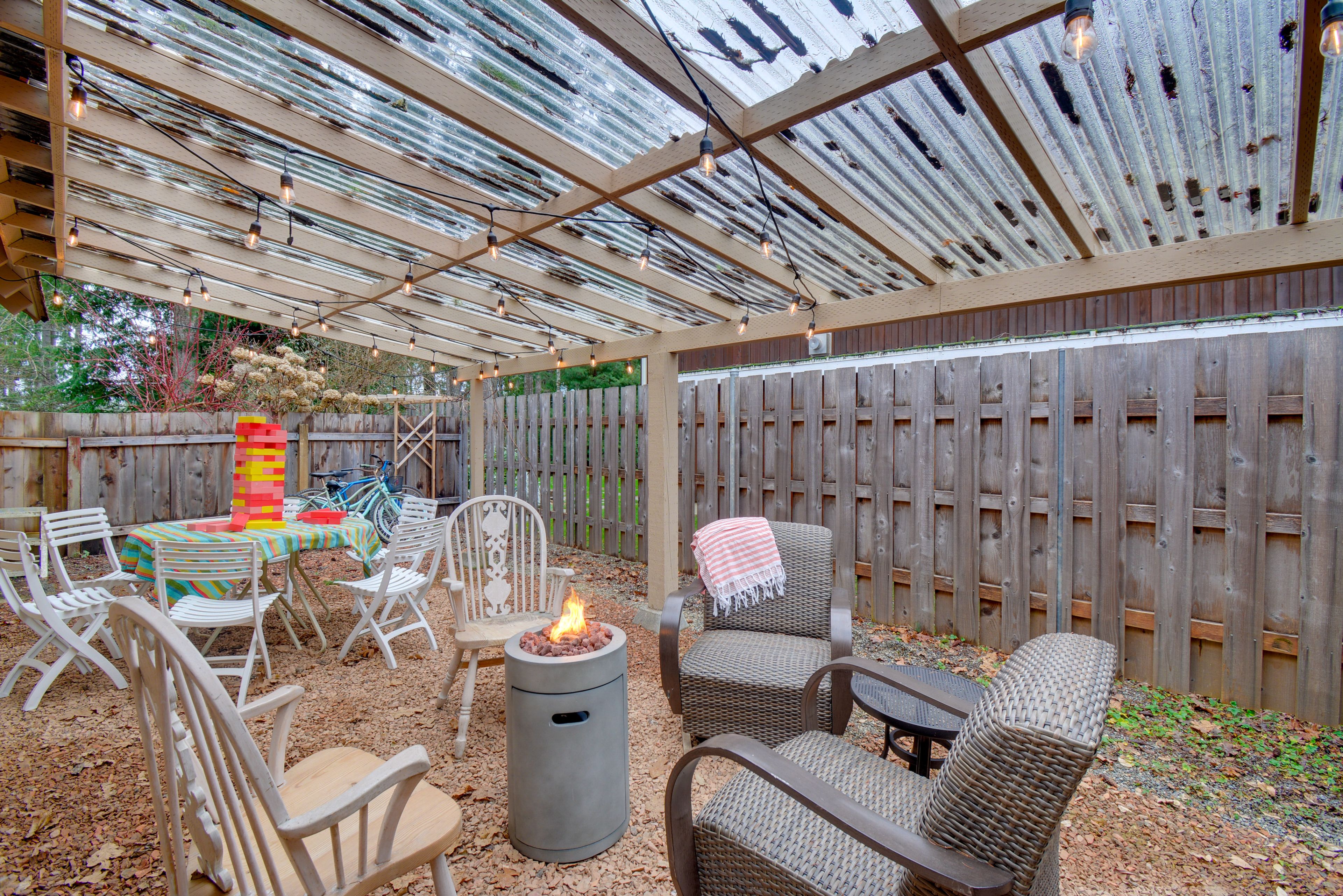 Covered Outdoor Space | Gas Fire Pit