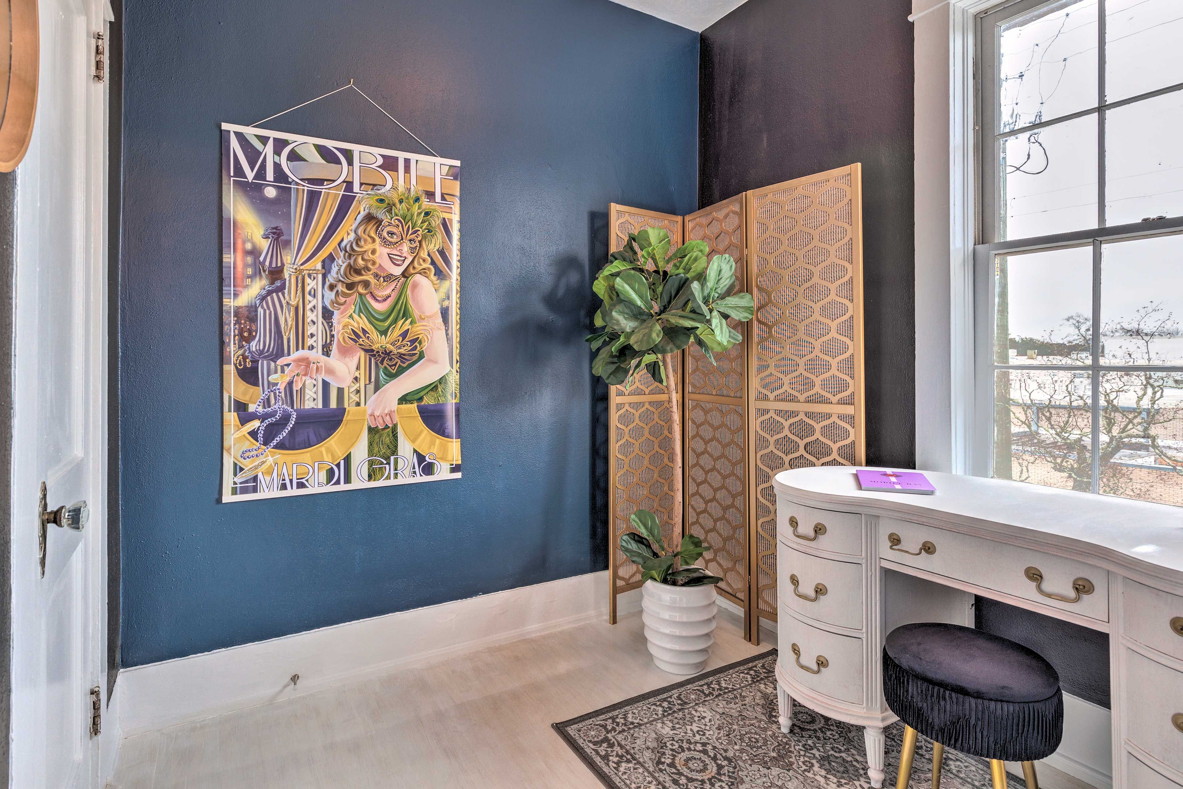 Office Alcove
