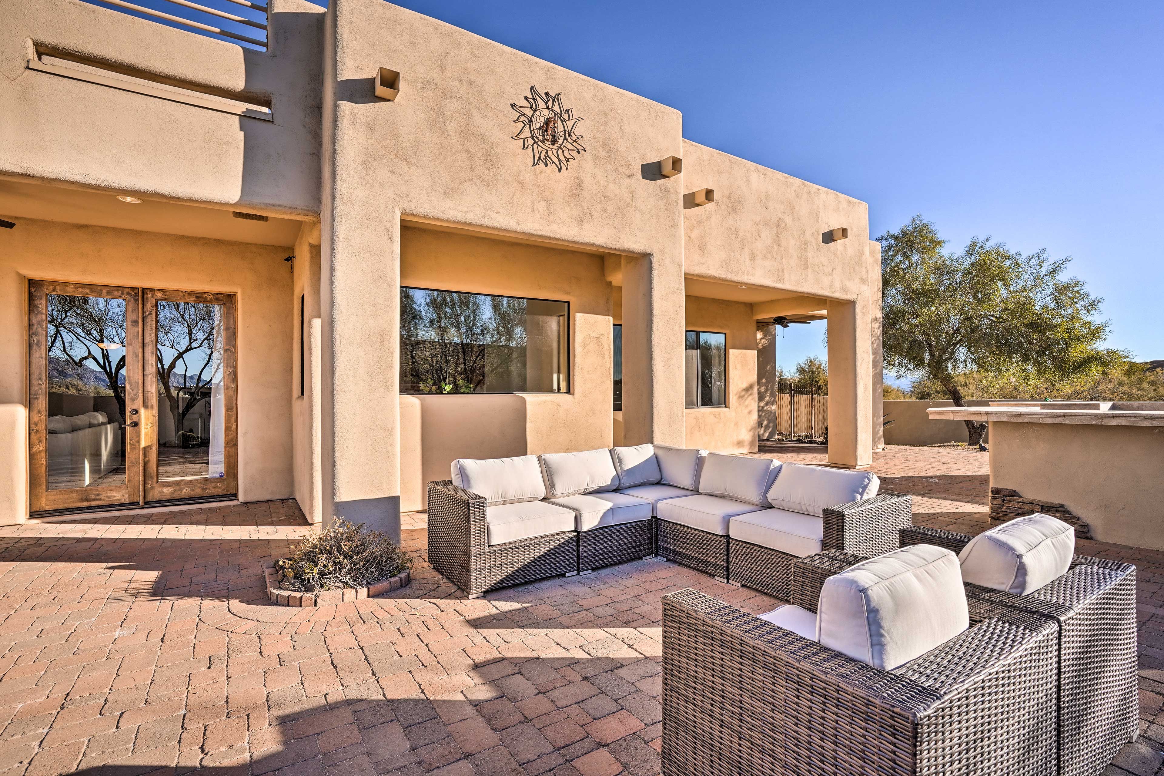 Private Yard | Gas Grill